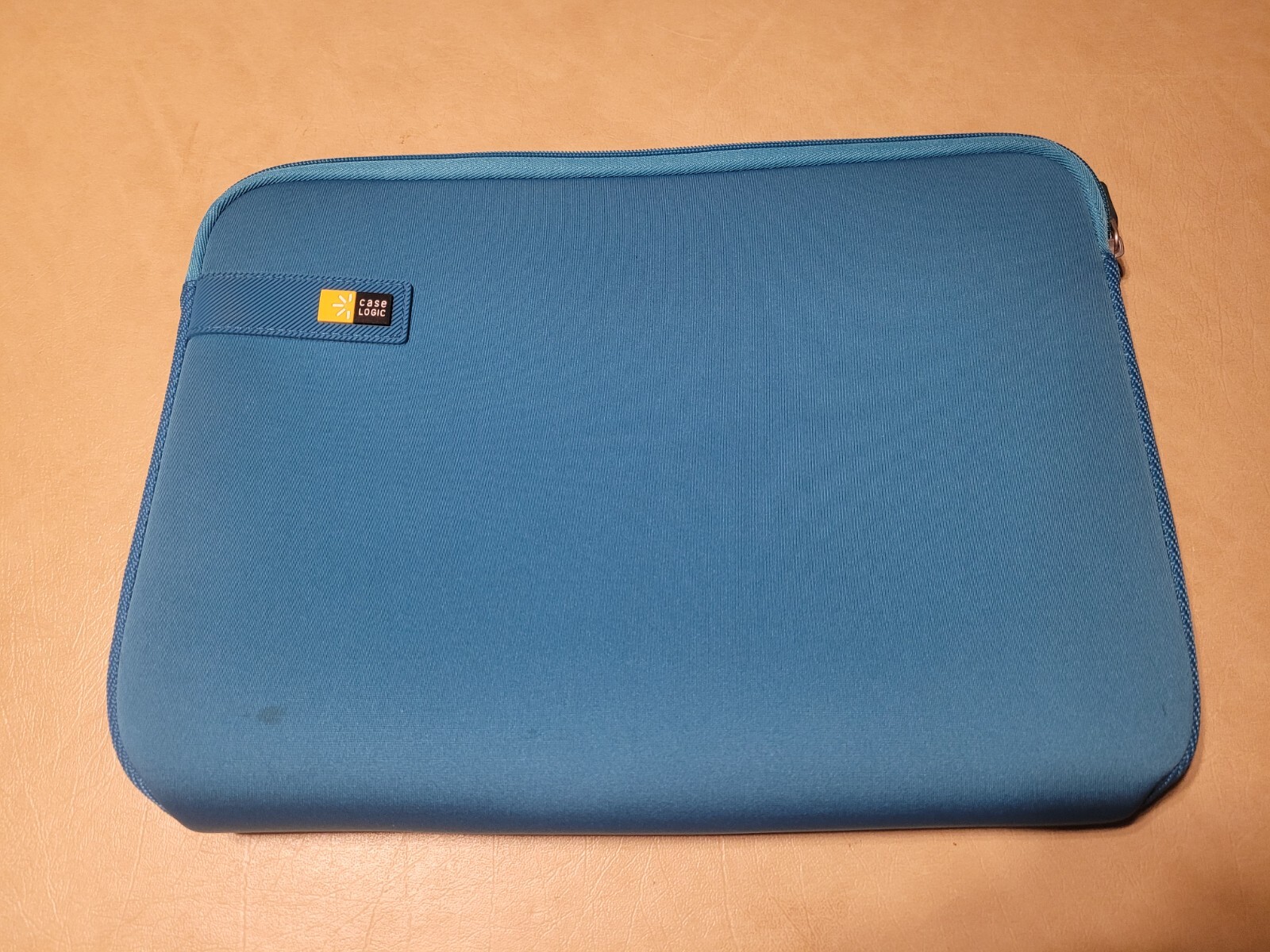 Case Logic Blue Zippered Soft Computer Case  10”- 13.5”