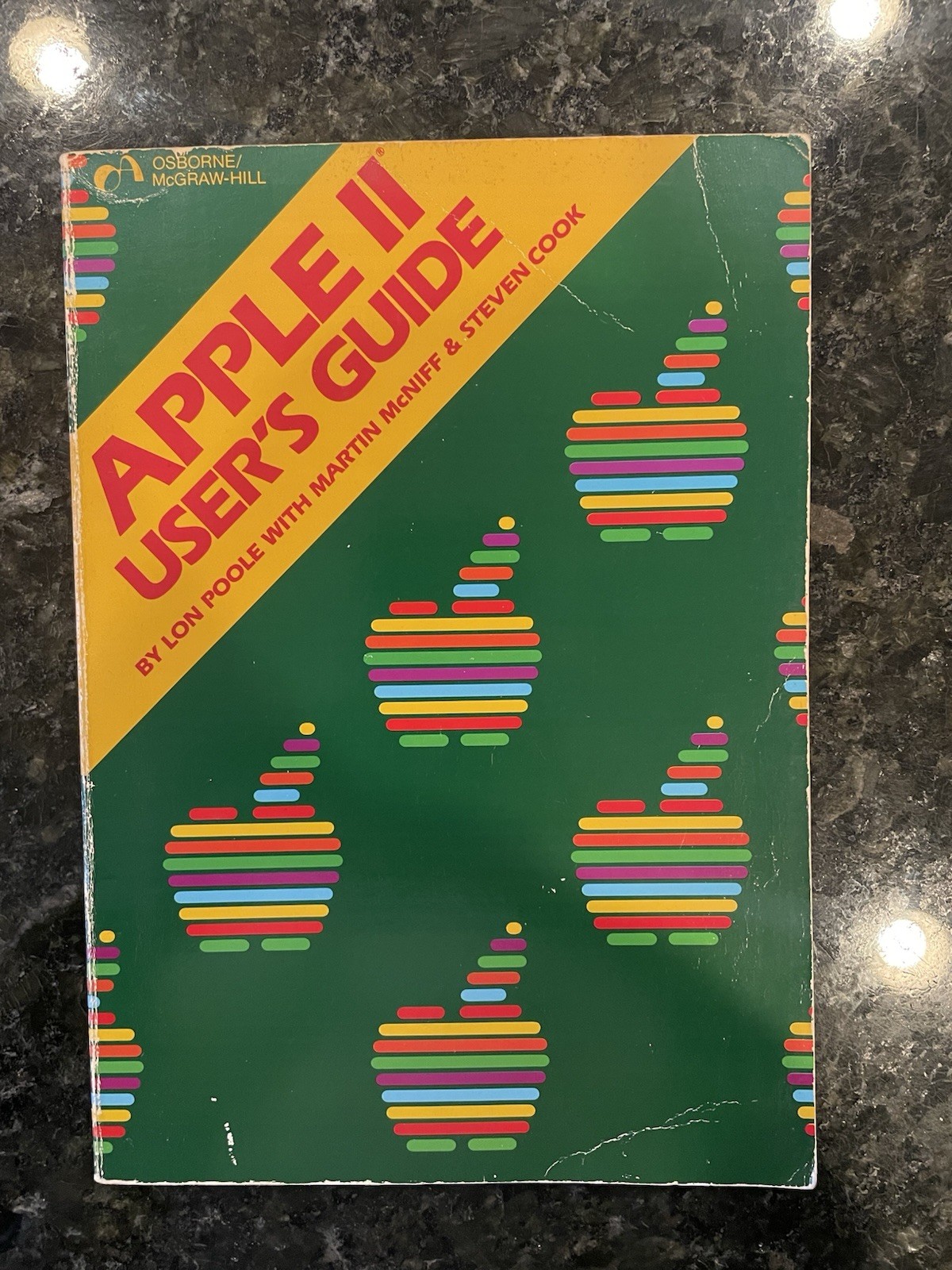 Vintage Apple II User's Guide Book First Edition By Lon Poole 1981