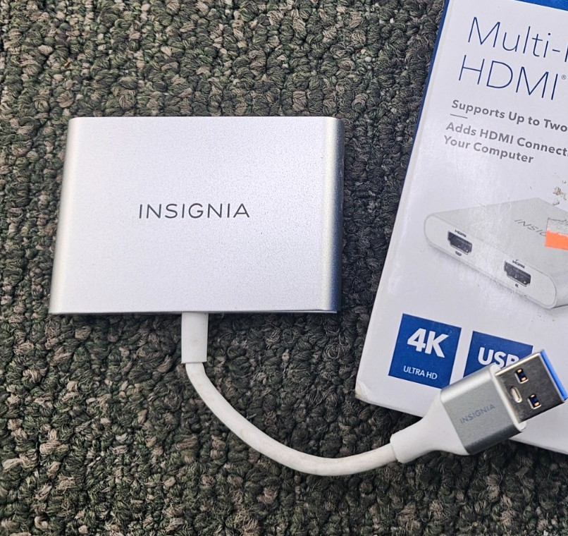 Insignia NS-PU32H4A Multi-Monitor HDMI Adapter 4K USB 3.0 White