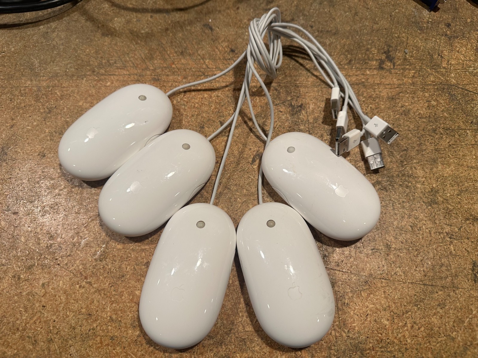 x5 Lot Apple Wired USB Optical Mouse with Scroll Wheel Model A1152