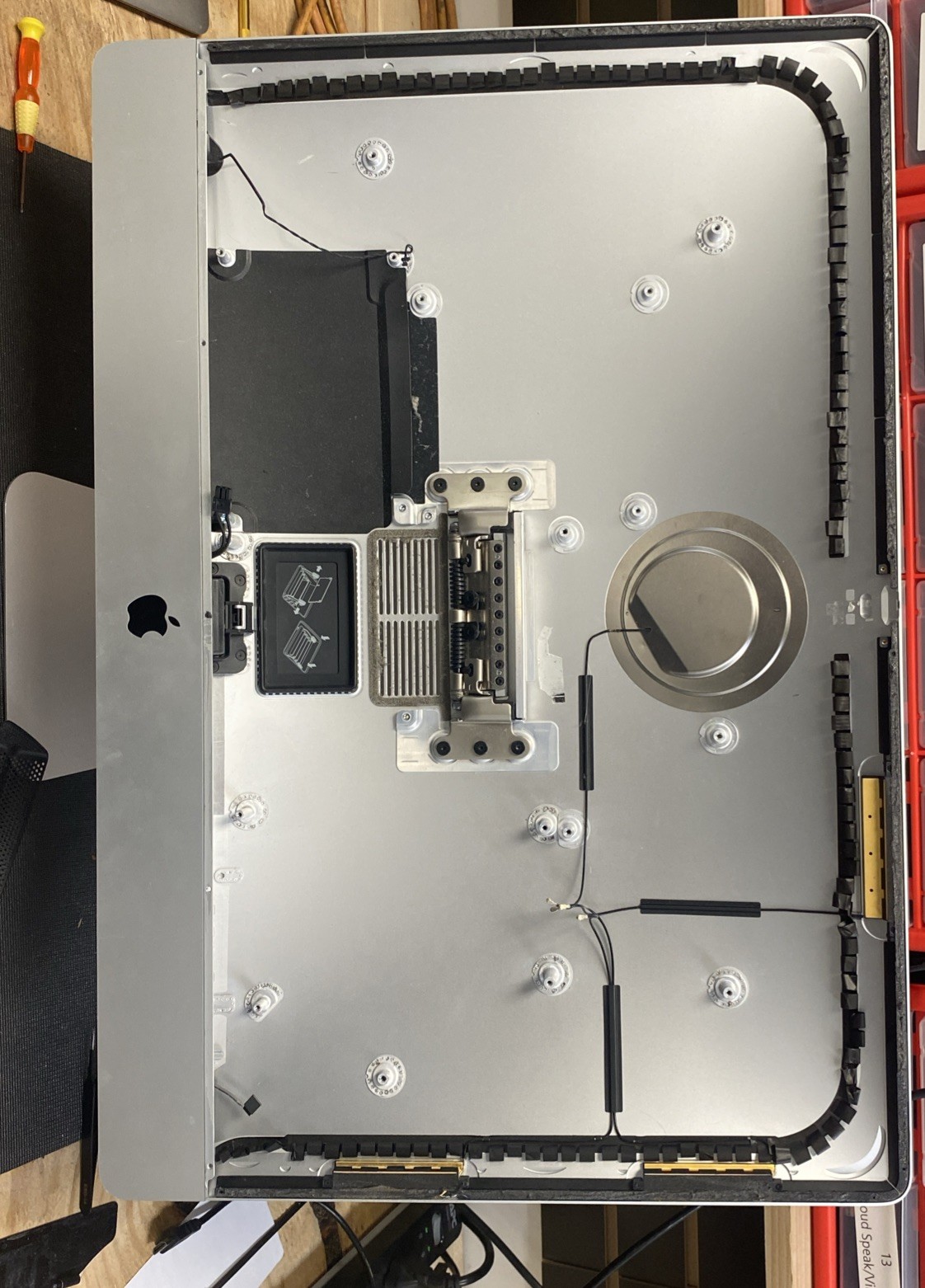 GR_A ALUMINUM REAR HOUSING CASE - Apple iMac 27" A1419 Mid 2017, A2116 2019 4K