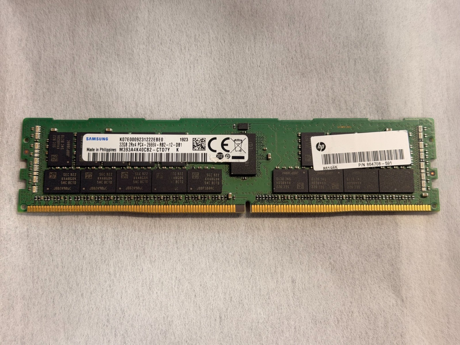 Samsung 32GB PC4-21300V (DDR4-2666)- M393A4K40CB2-CTD7Y