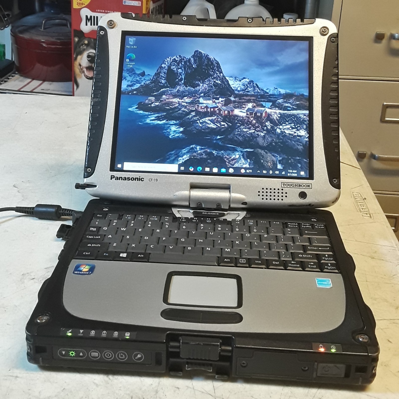 Panasonic Toughbook CF-19 TOUCHSCREEN i5 MK8 intel 2.7GHz 8GB Ram 256SSD WIND 10