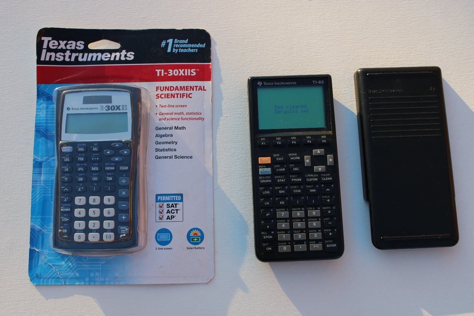 Texas Instruments TI-30XIIs Scientific & TI-85 Graphing Calculator Lot w/ Covers