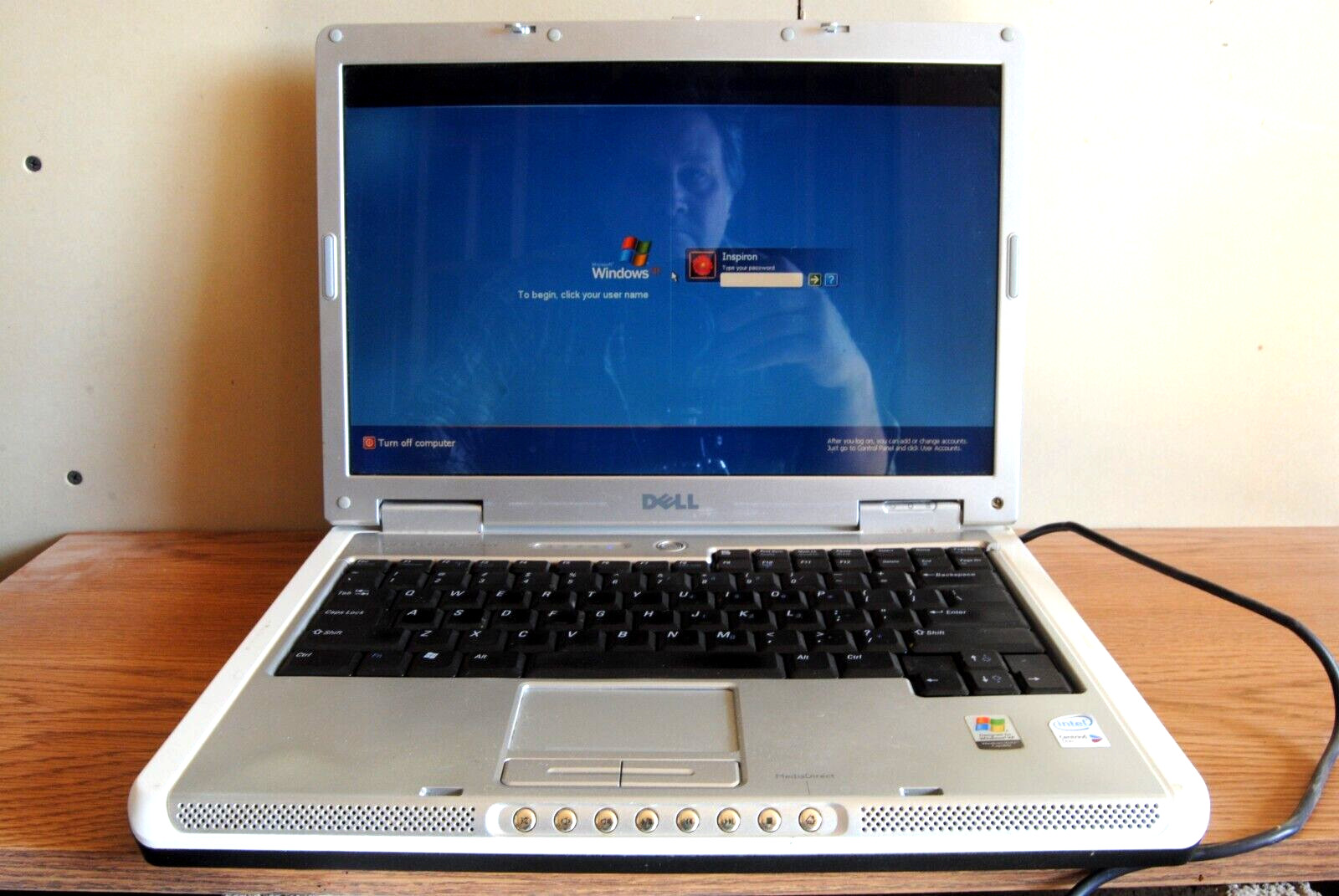 vintage dell inspiron e1405 laptop computer