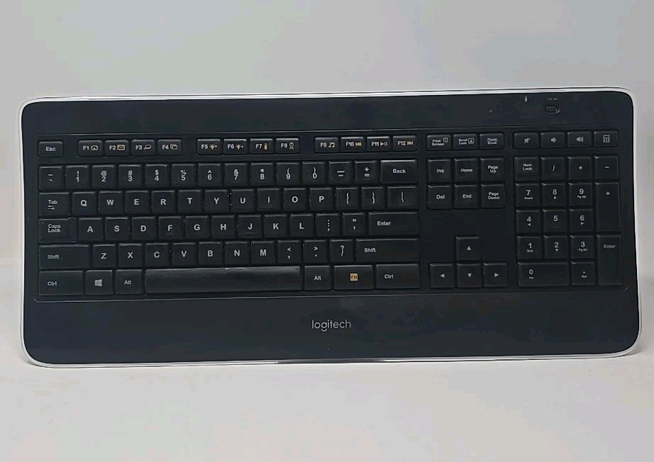 Logitech K800 Y-R0065 Illuminated Wireless Keyboard No Dongle Needs Charge