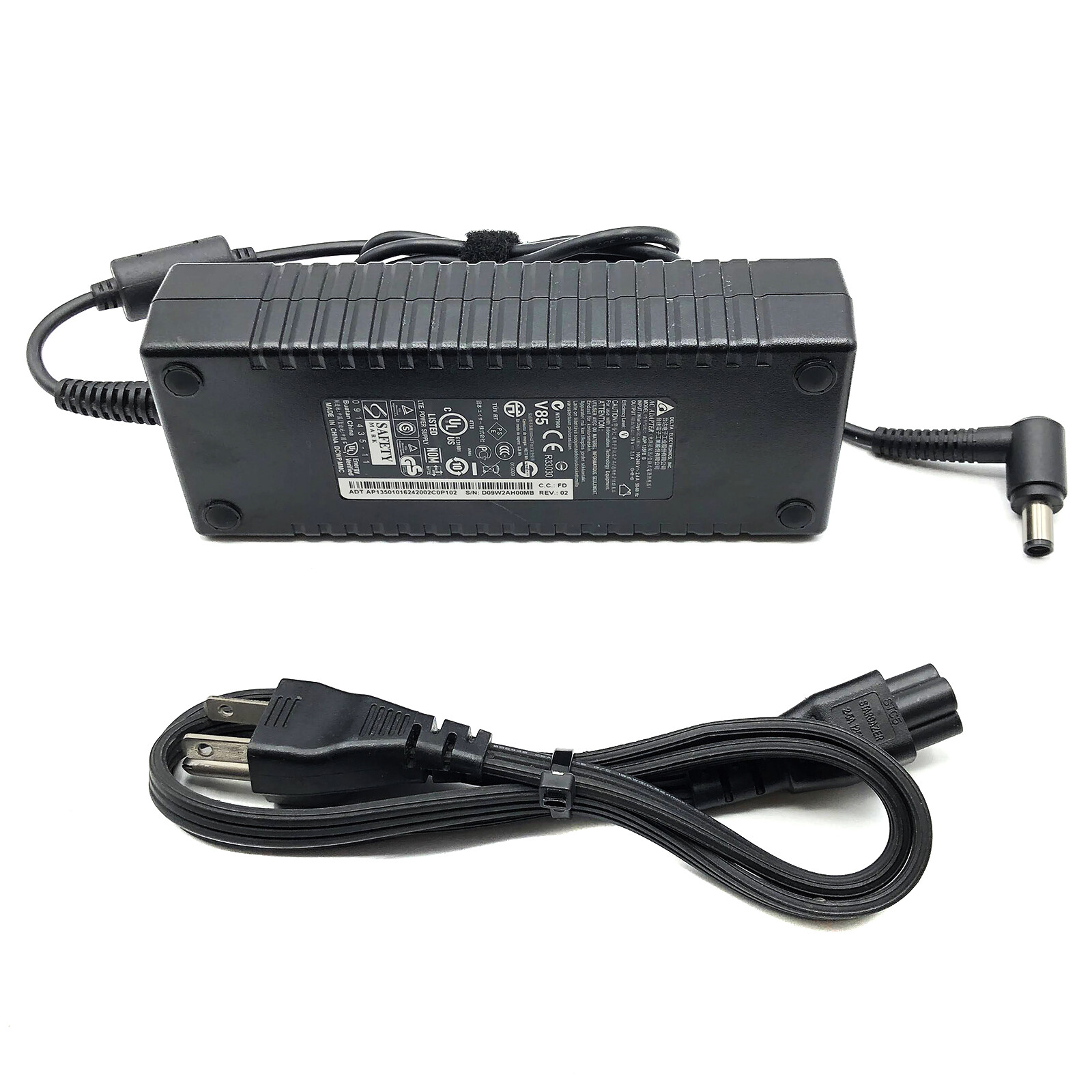 Original Delta 135W AC Power Adapter for HP Compaq NX8420 NX9420 Charger