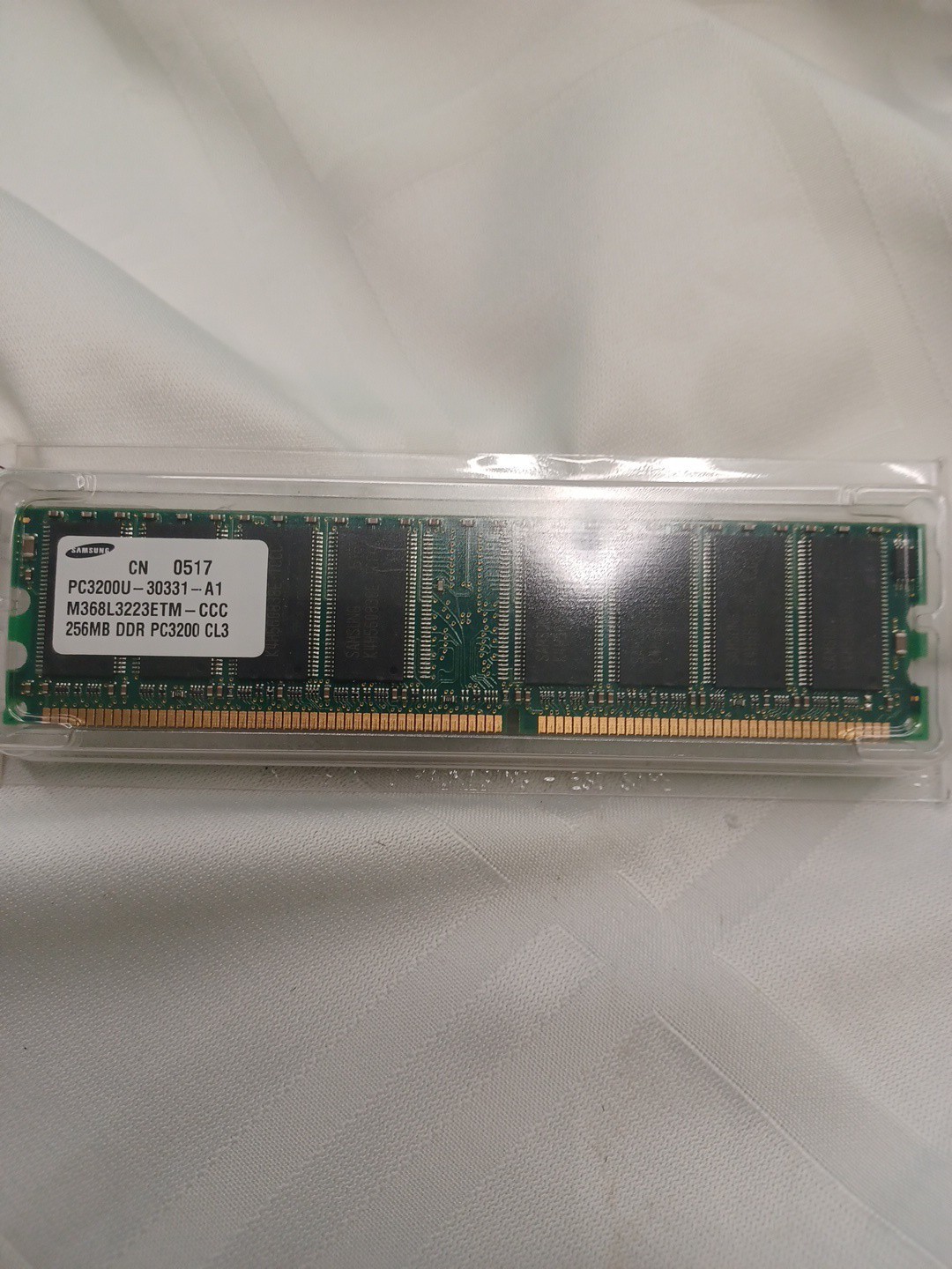 Samsung 256MB DDR 184 PIN PC-3200 CL3 (Model: M368L3223ETM-CCC) PC3200U-30331-A1