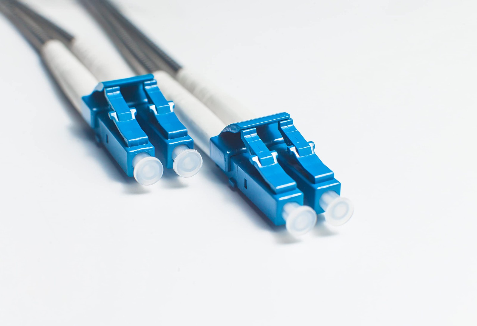 Fiber Cables Direct FCDUS359V10411 5M OS2 LC-LC Armored Fiber Cable
