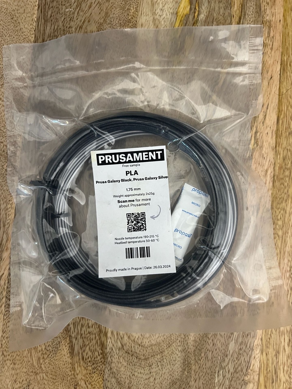Prusament PLA 3D Printer Filament Free Sample - Galaxy Black & Galaxy Silver