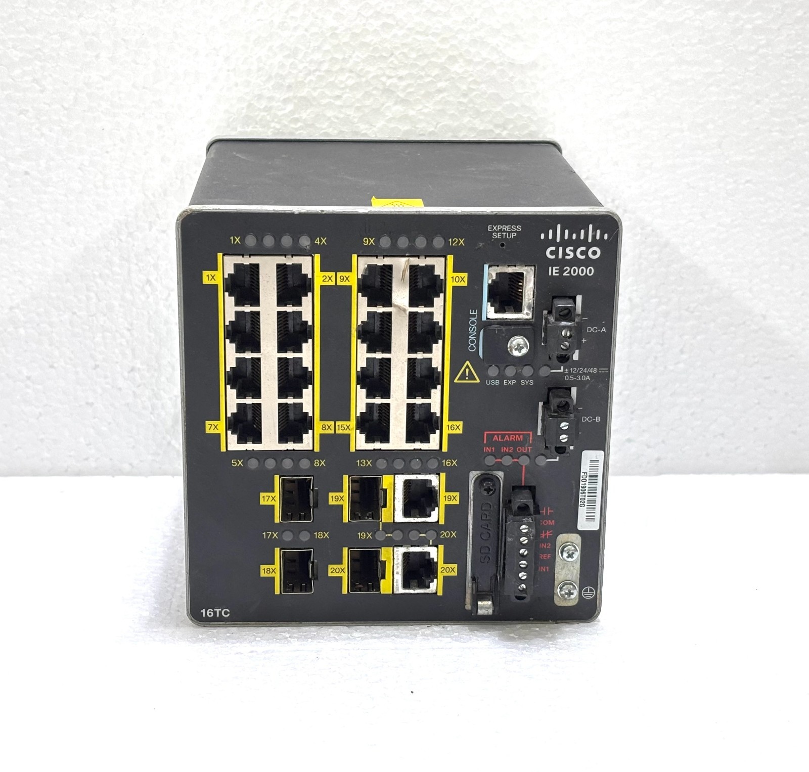 Cisco IE-2000-16TC-I V01 Industrial Ethernet Switch