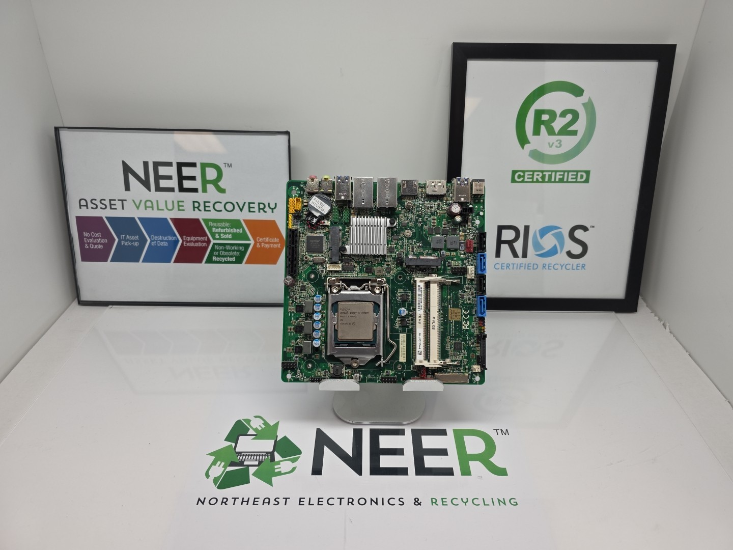 Mitac PH12LI-Q87-19V Industrial Mini- ITX Motherboard 12VDC w/8GB Ram i5-4570TE
