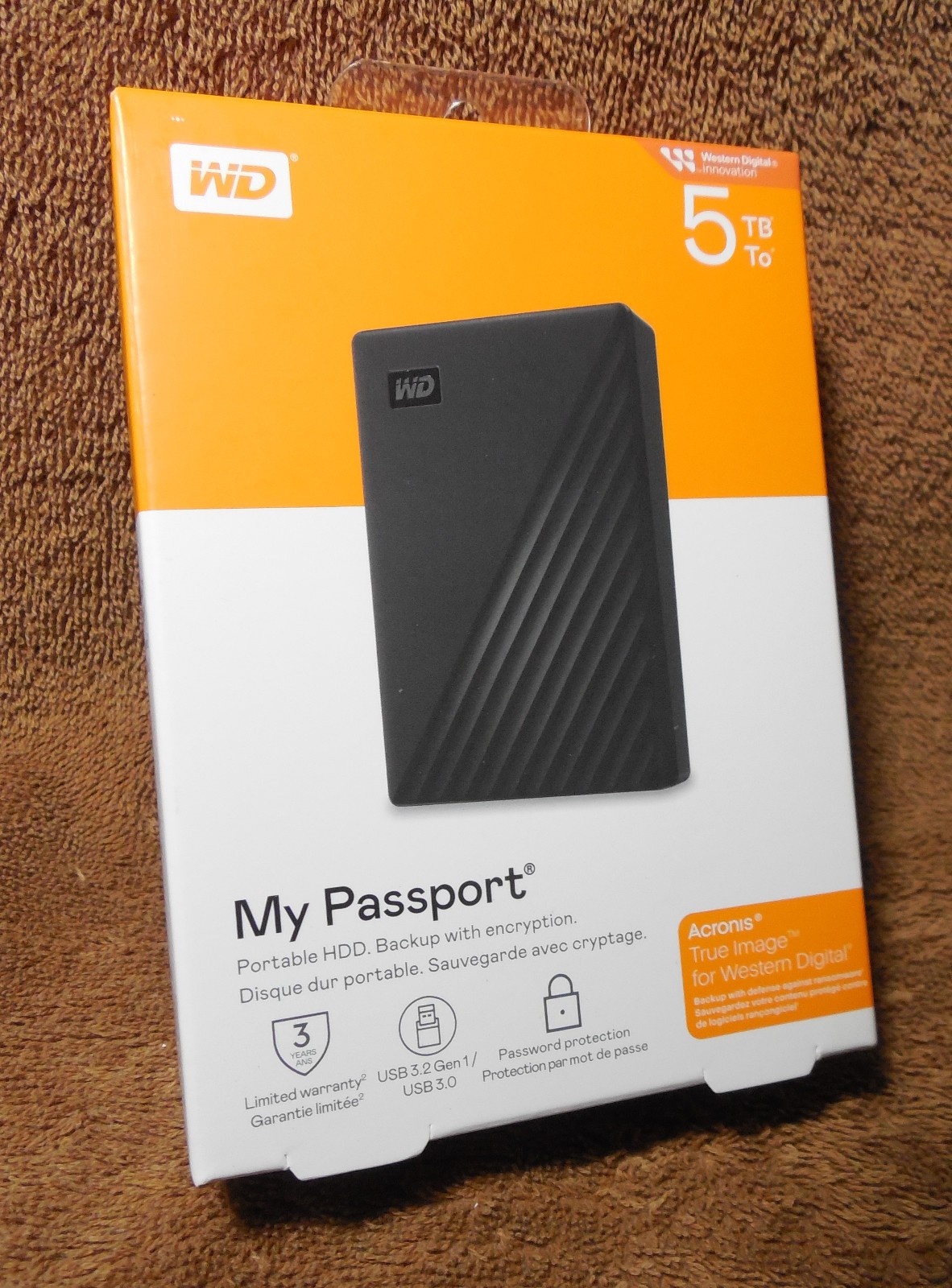 Western Dig Passport Port HD , 5TB Blk WDBPKJ0050BBK-WESN *****FacSealedNEW*****