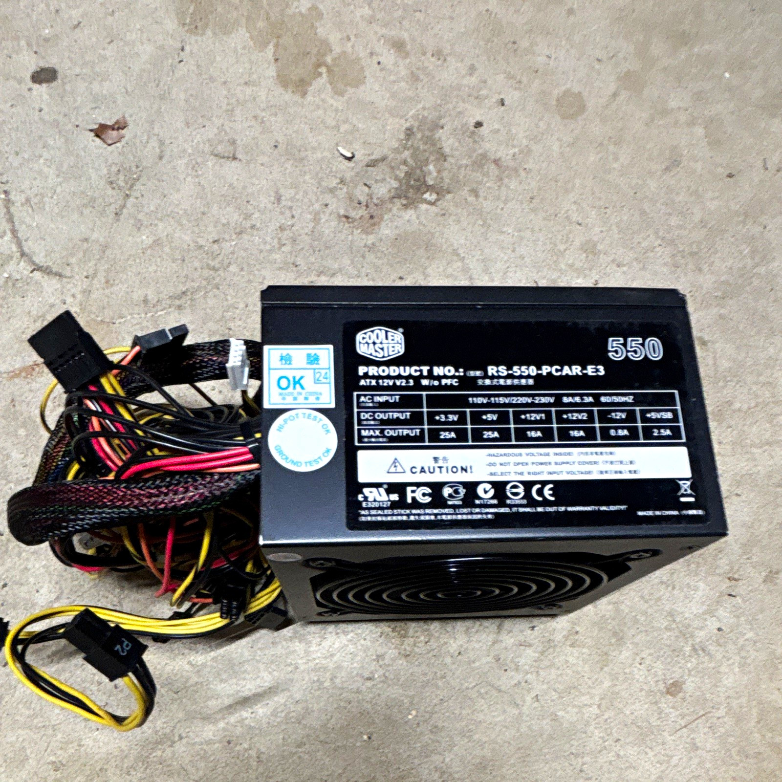 Cooler Master 550W ATX Power Supply RS-550-PCAR-E3 PFC SATA 6-Pin Fan Black