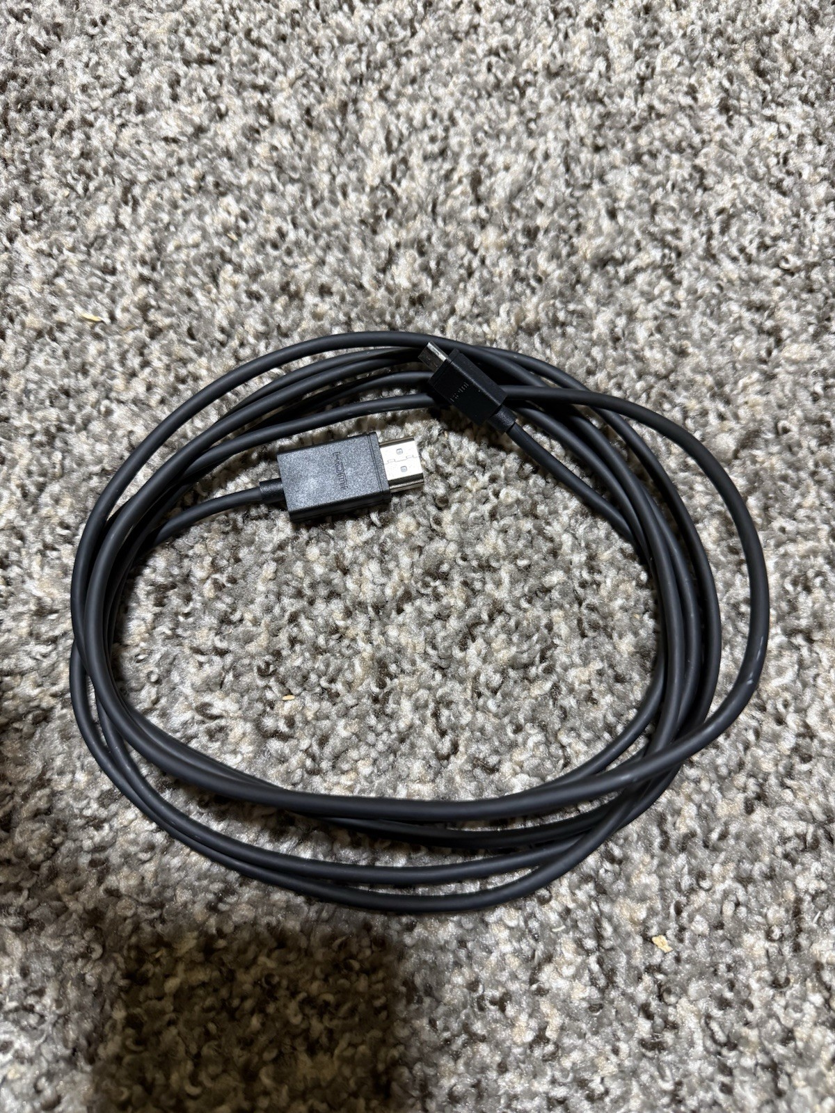 Insignia™ -8’Micro HDMI Cable to HDMI For Tablet, cell Phone, camera, camcorder