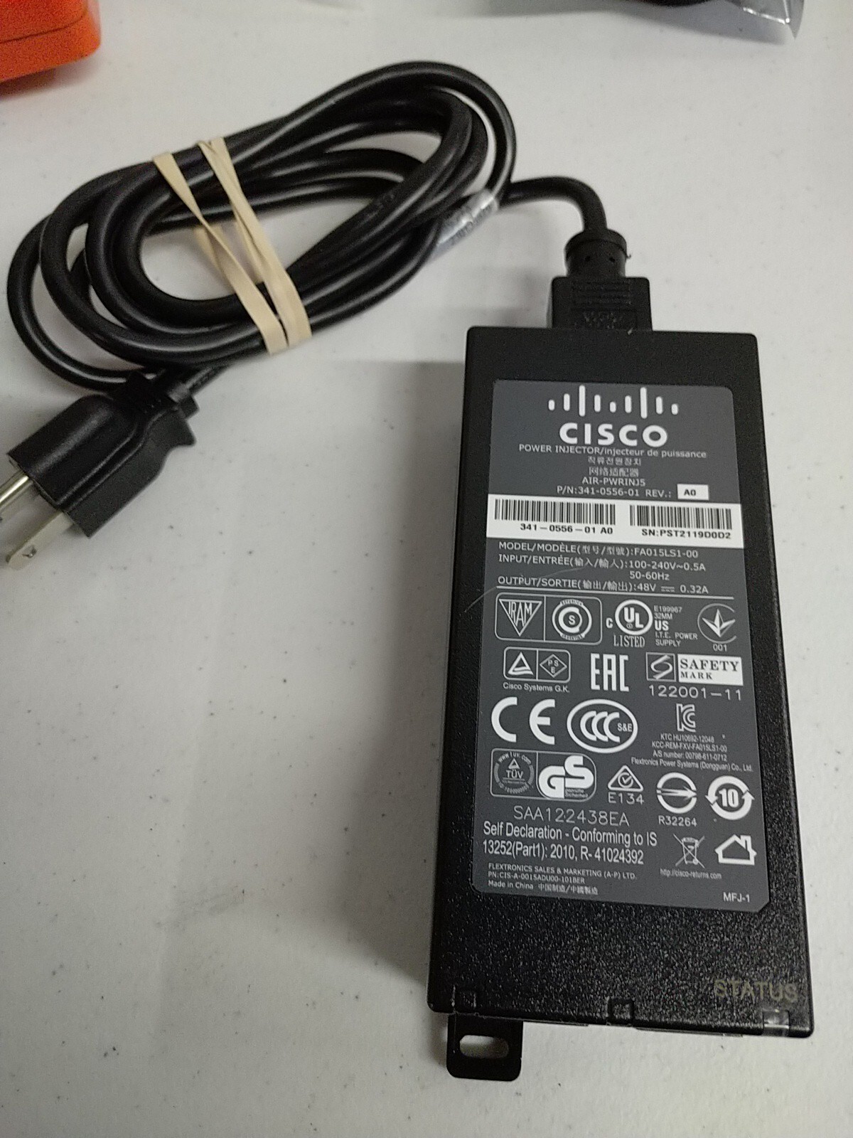 Cisco 1040 Series POE Power Injector AIR-PWRINJ5 48V 0.32A