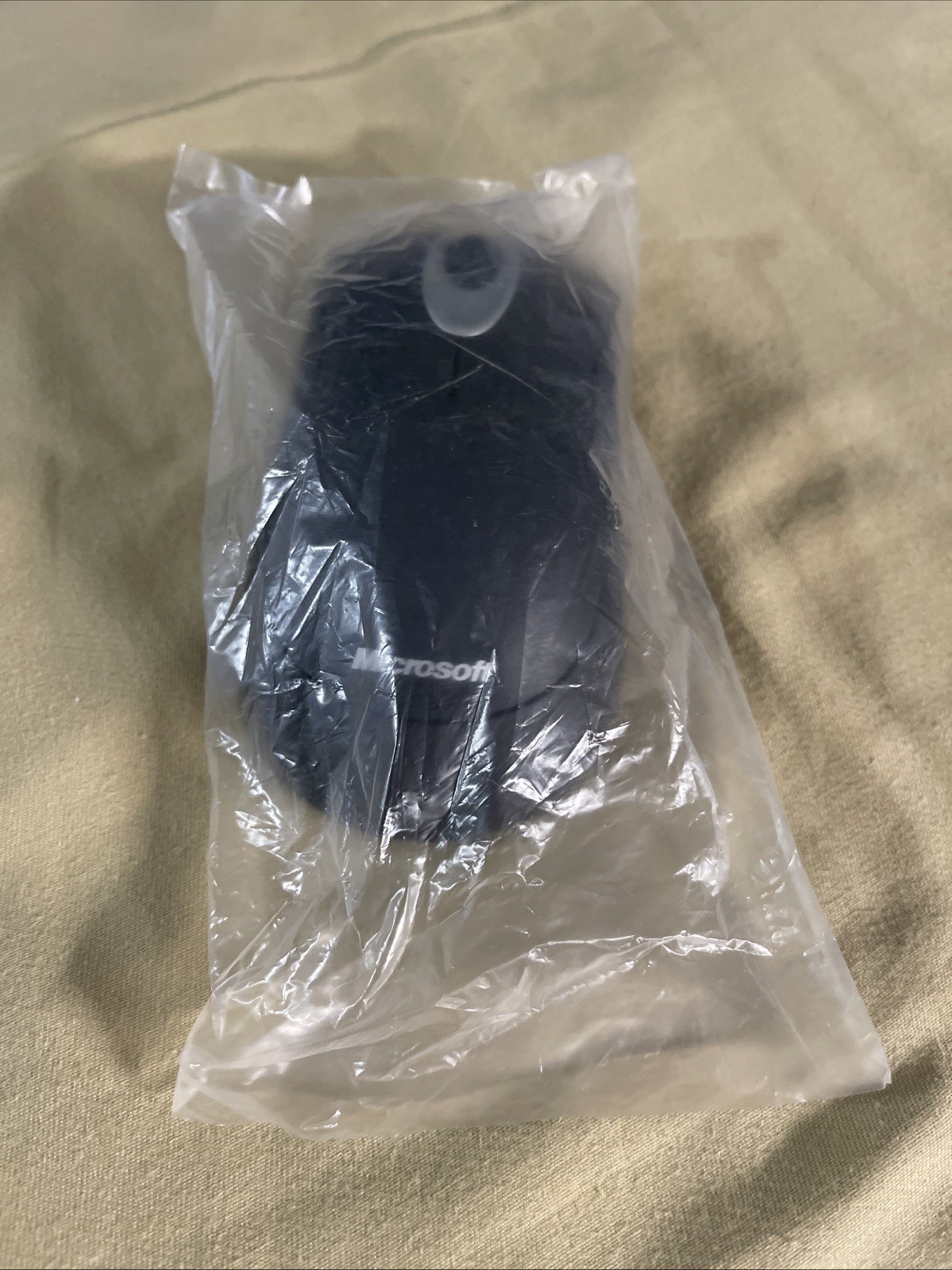 Rare Microsoft Wireless Optical 2000 Mouse 