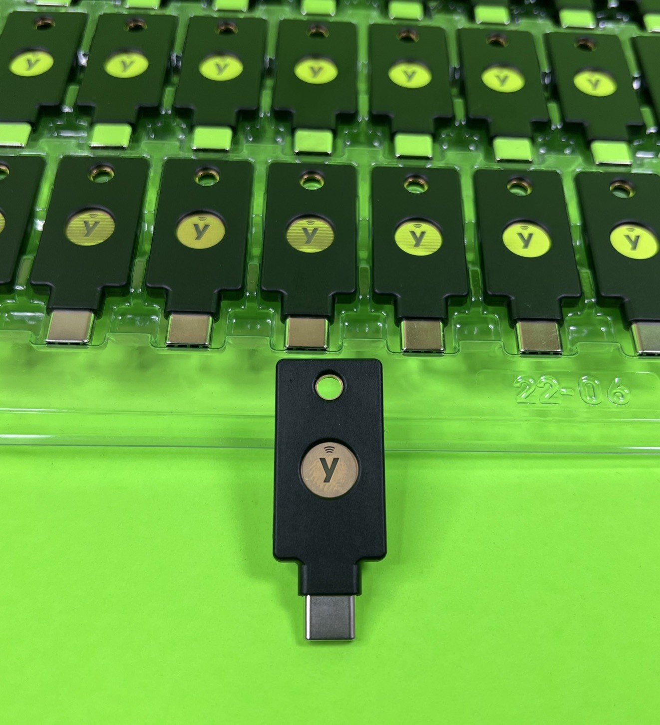 Yubico YubiKey 5C NFC Security Key USB-C NFC - - NEW - SAME DAY SHIP - WARRANTY