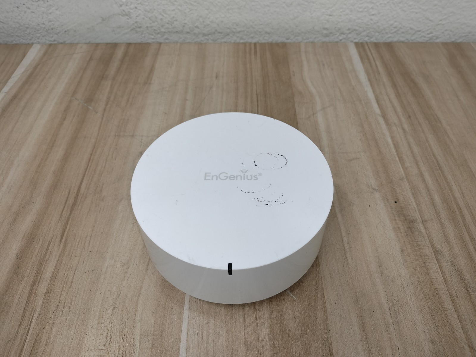 EnGenius ESR580 tri-band smart Wi-Fi mesh system