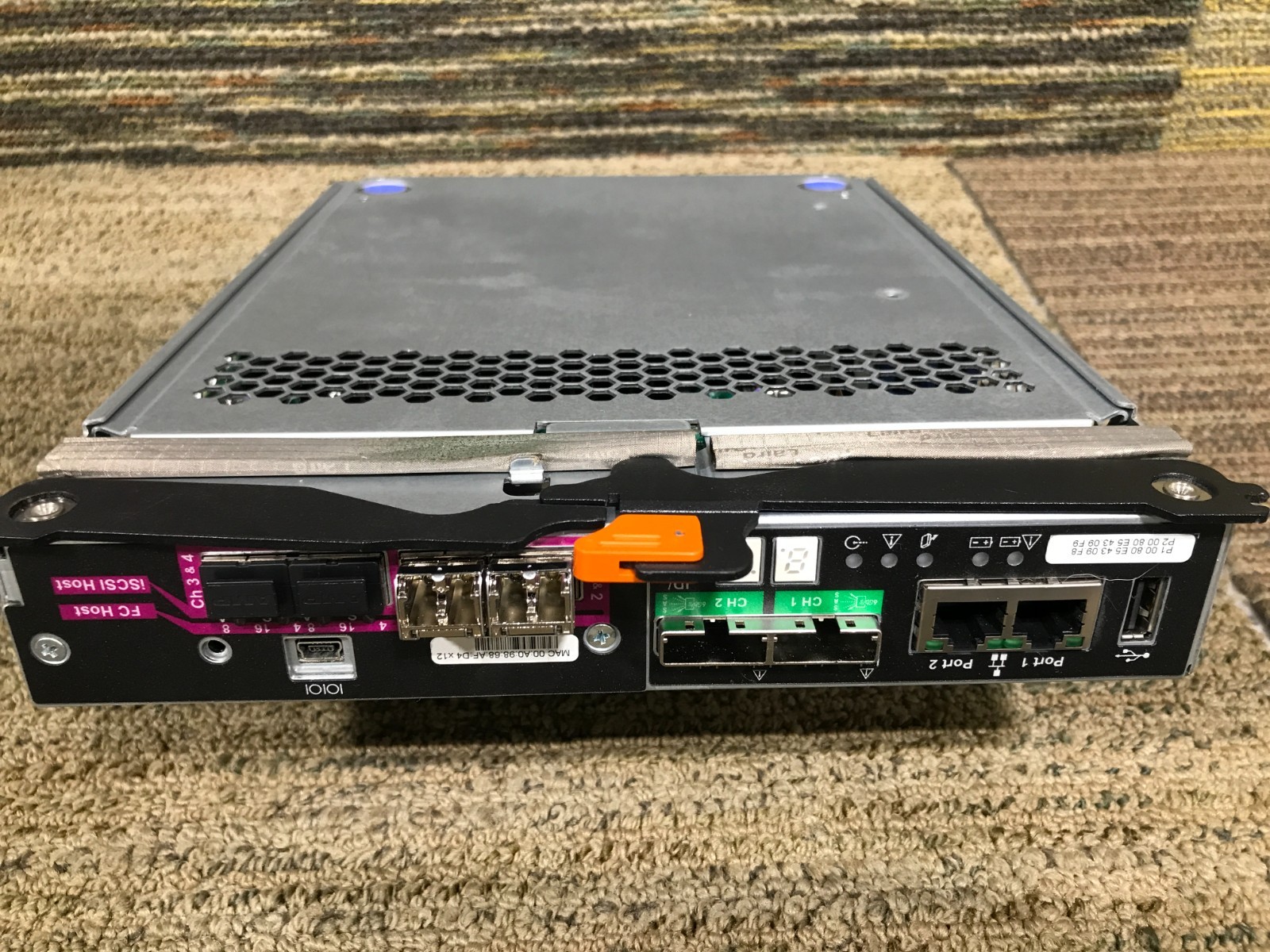 NetApp E-X561202A-R6 4-Port 16Gb FC/ISCSI E-Series I/F-6 Drive Modul Controller