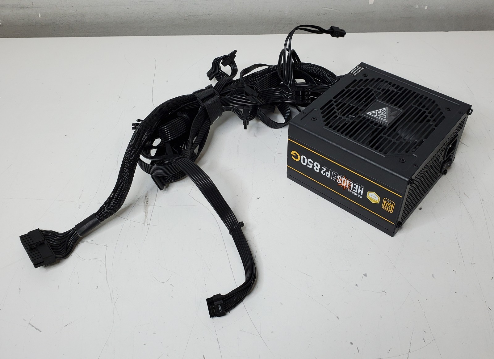 850W GAMDIAS Helios Gold P2 850G ATX Power Supply