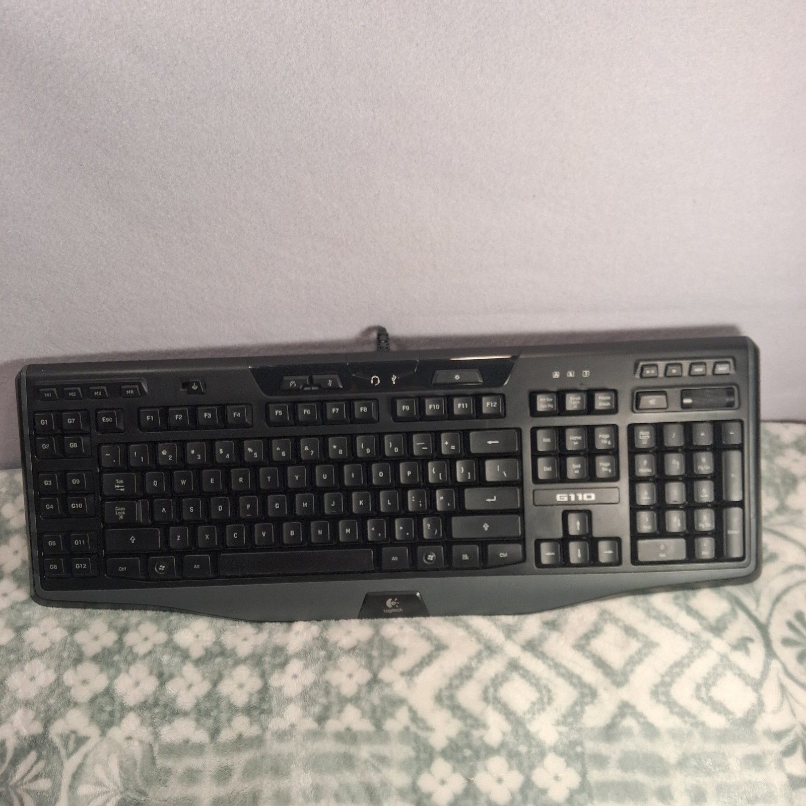 Logitech G110 Wired Gaming Keyboard Y-U0007 Backlit Led Programmable G-Keys USB