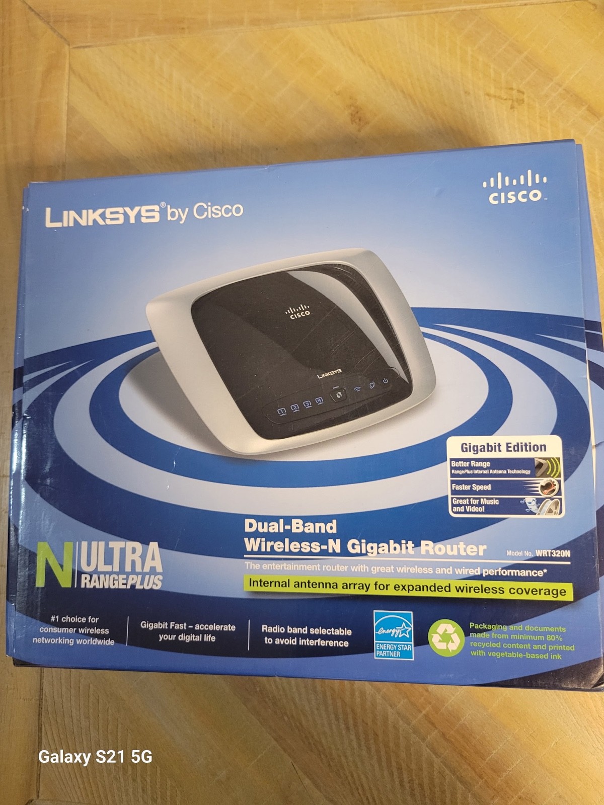 Linksys Cisco WRT320N Dual-Band Wireless-N Gigabit Router NEW Open Box