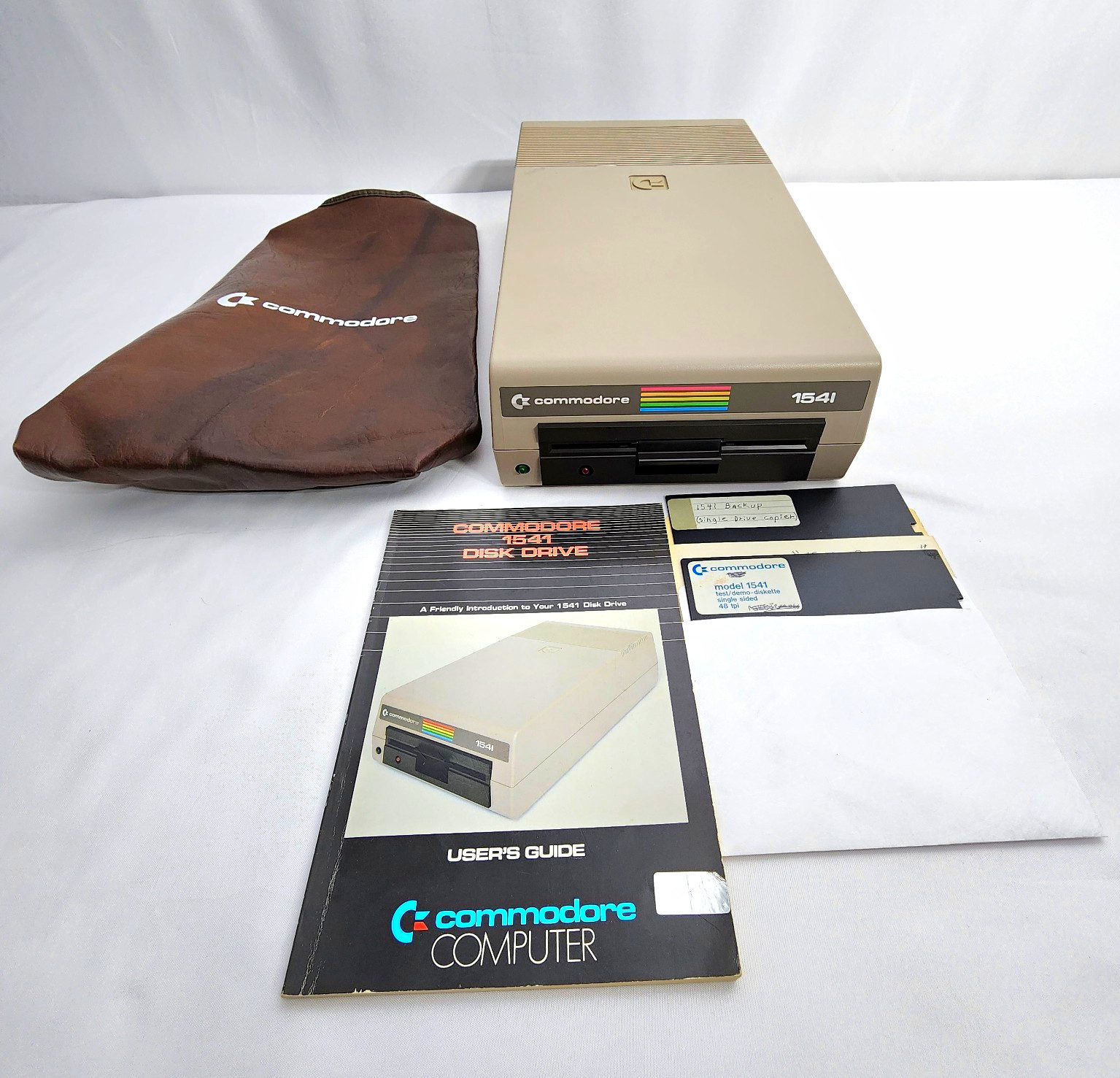 Commodore 1541 5.25in External Floppy Drive IEC Serial for C64 w/ Manual