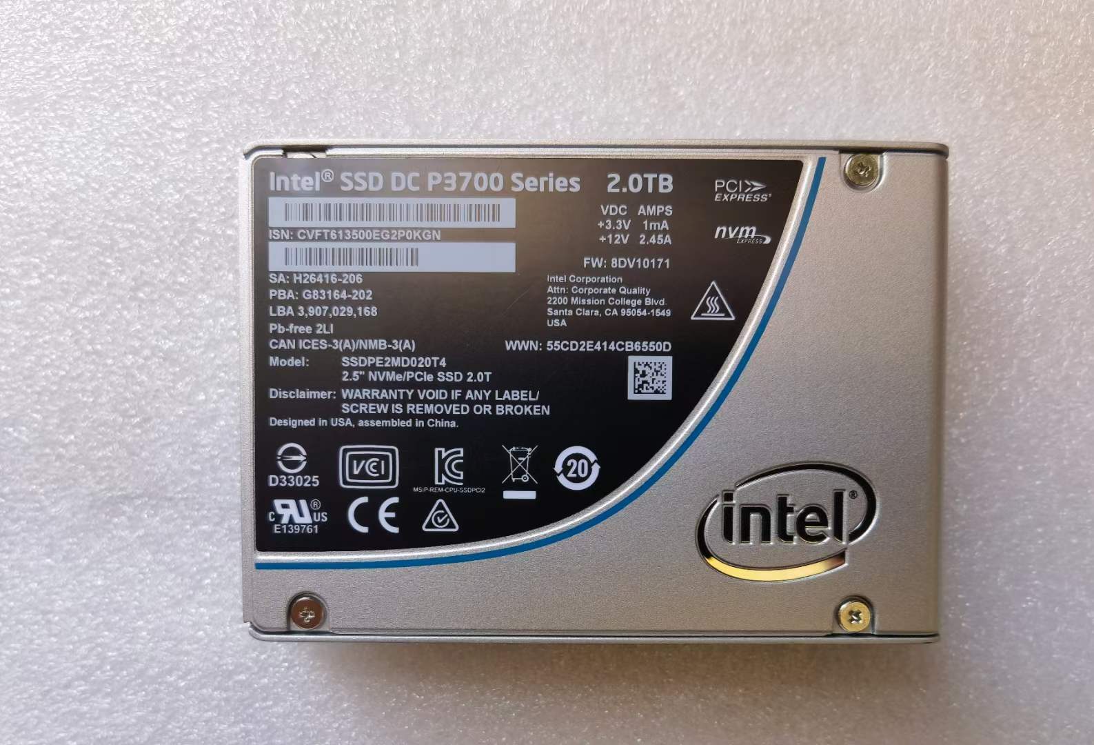 Intel 2TB P3700 SSD DC 2.5" Nvme/PCIe  Series Solid State Drive SSDPE2MD020T4