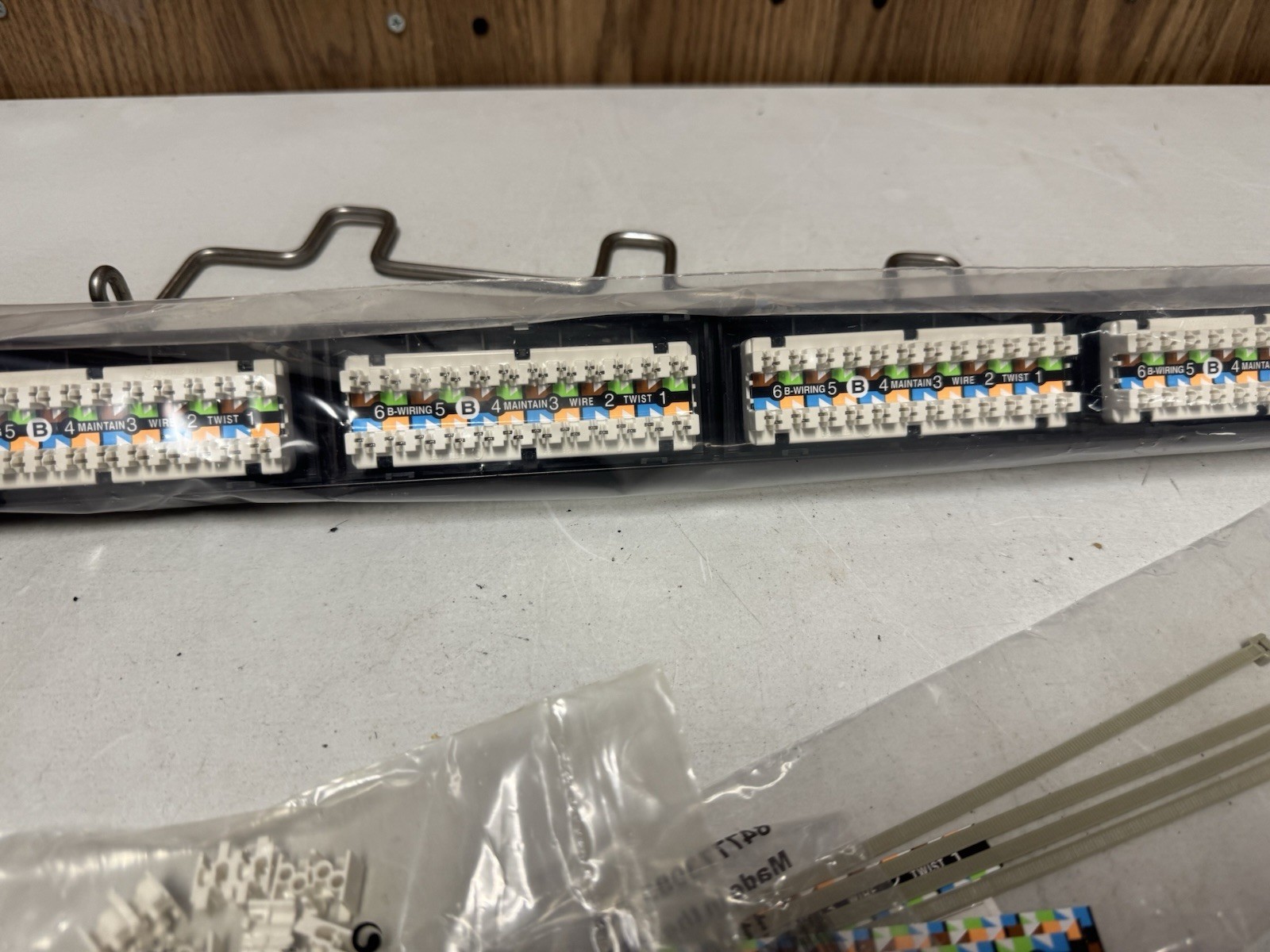 CommScope SYSTIMAX 1100-U-PS-24 24-Port Patch Panel Cat5e/Cat6 Open Box