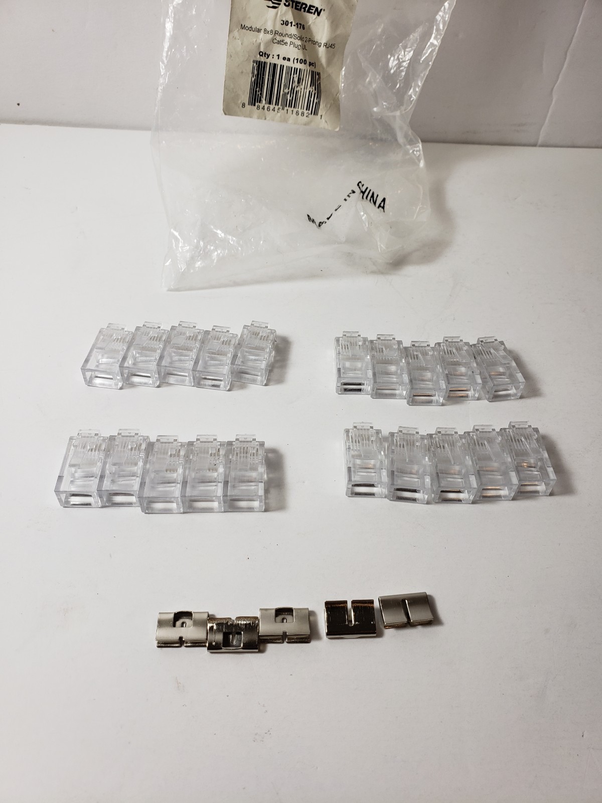 Steren 301-176 Modular 8x8 Round/Solid 2-Prong RJ45 Cat5e Plug UL (20ct Bag)