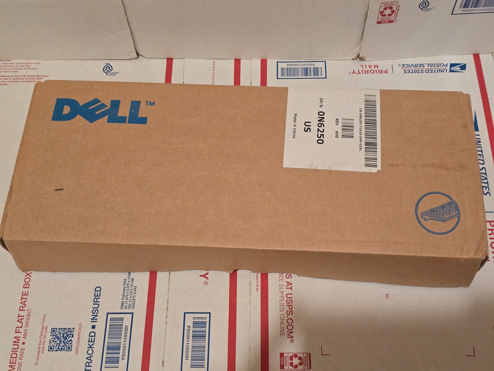 Dell SK-8135 USB Multimedia Keyboard New In Box DP/N 0N6250