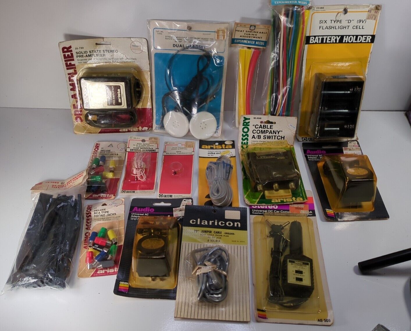 Lot of Vintage Radio Shack Electronics & Radio Replacement Parts And Repair 