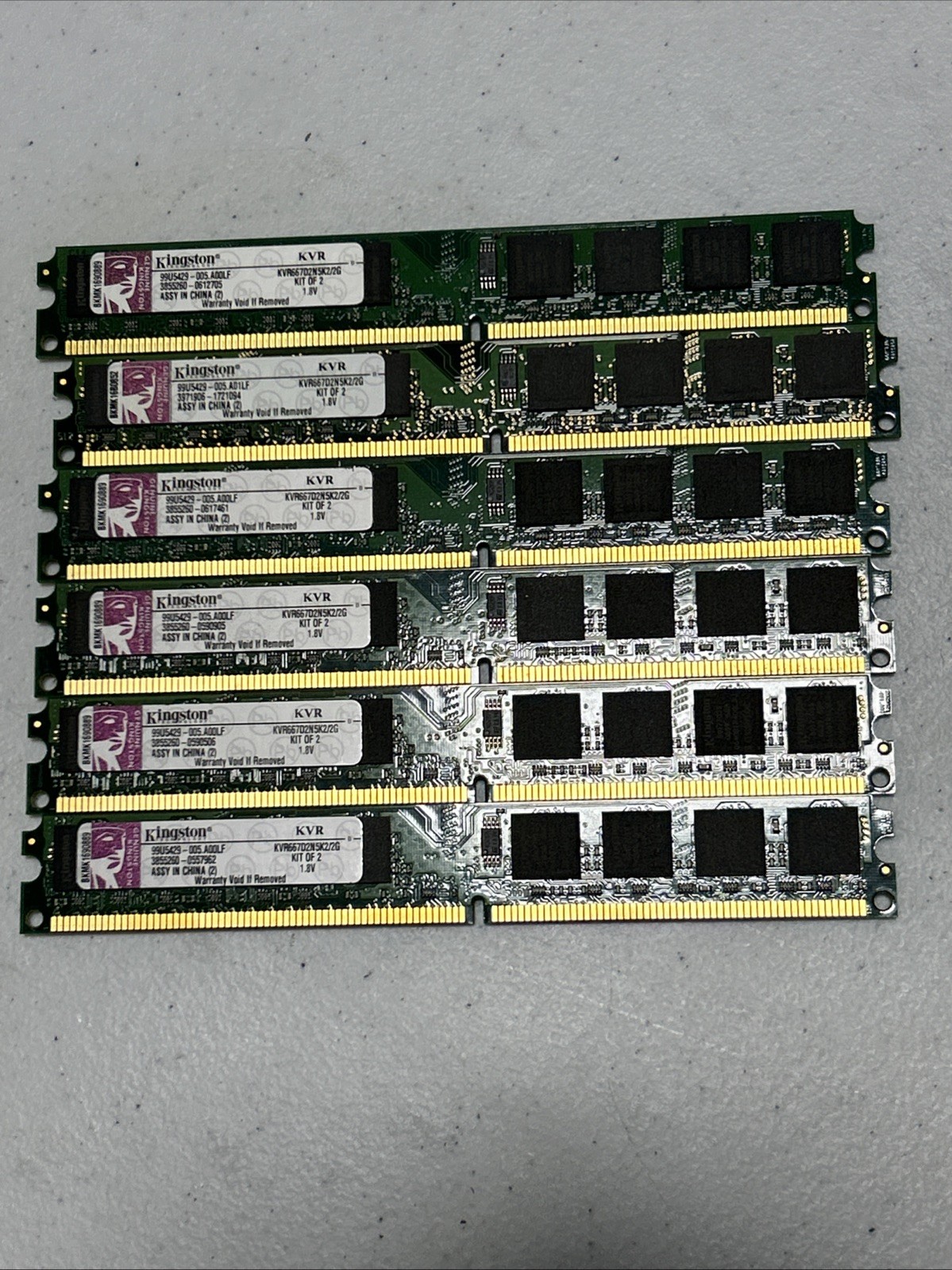 Kingston Kvr 2.5V RAM Memory 99U5429-005.A00LF 3855260-0612705 6 MODULES