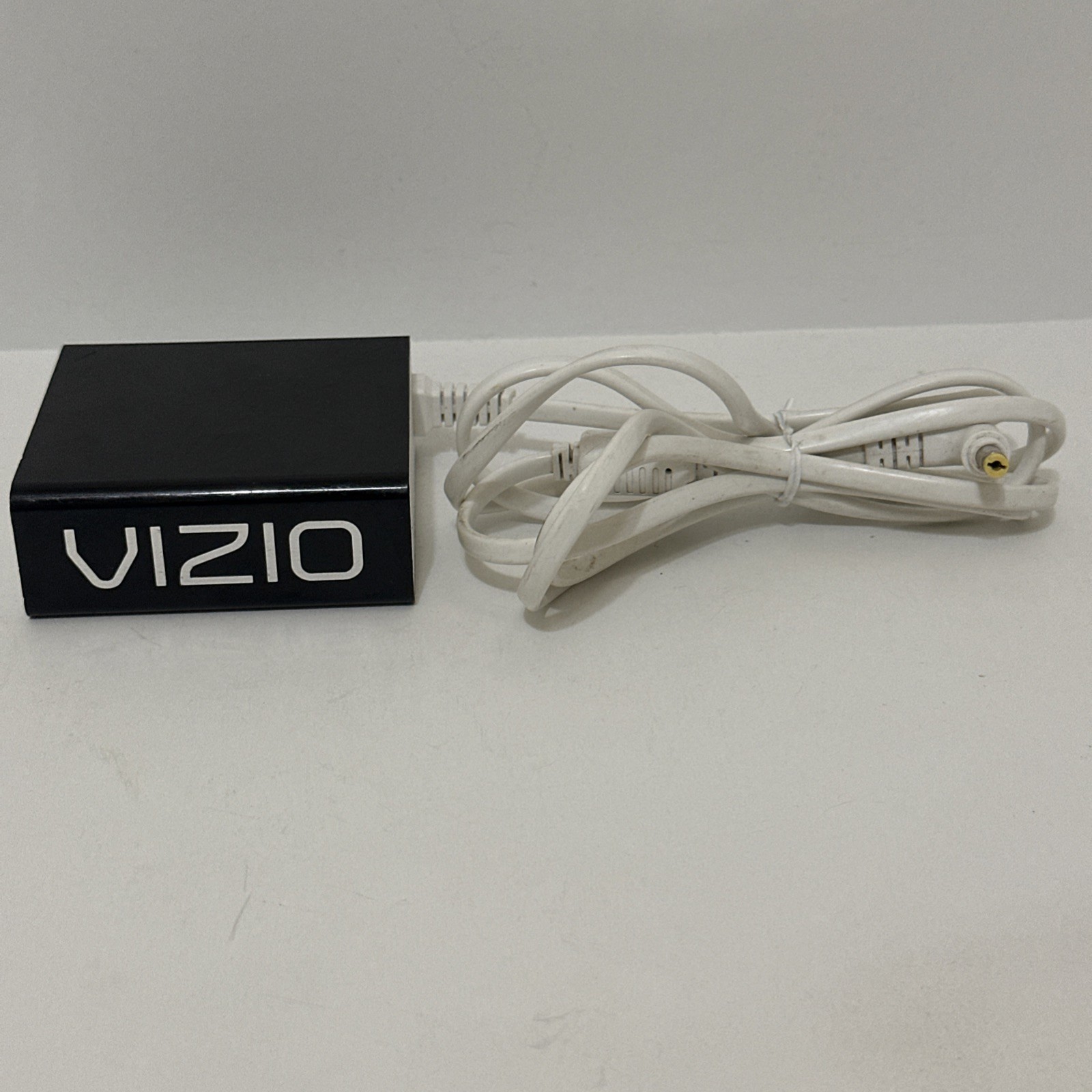 Vizio PA-1051-11 Replacement AC Adapter Power Cable Cord Genuine 12v