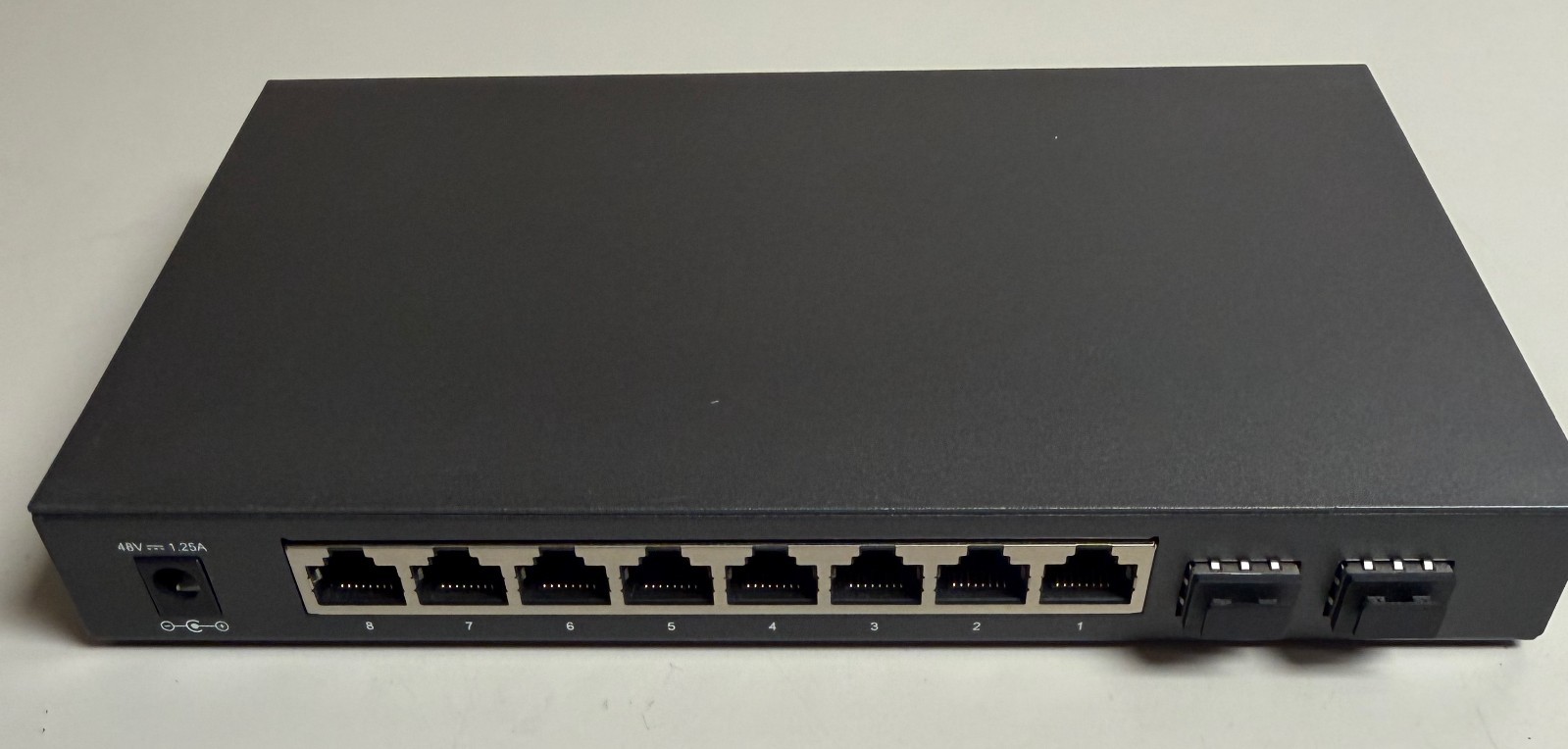 TP-LINK Jetstream 8-port Gigabit Smart Poe Switch T1500G-10PS V1.0 (TL-SG2210P)