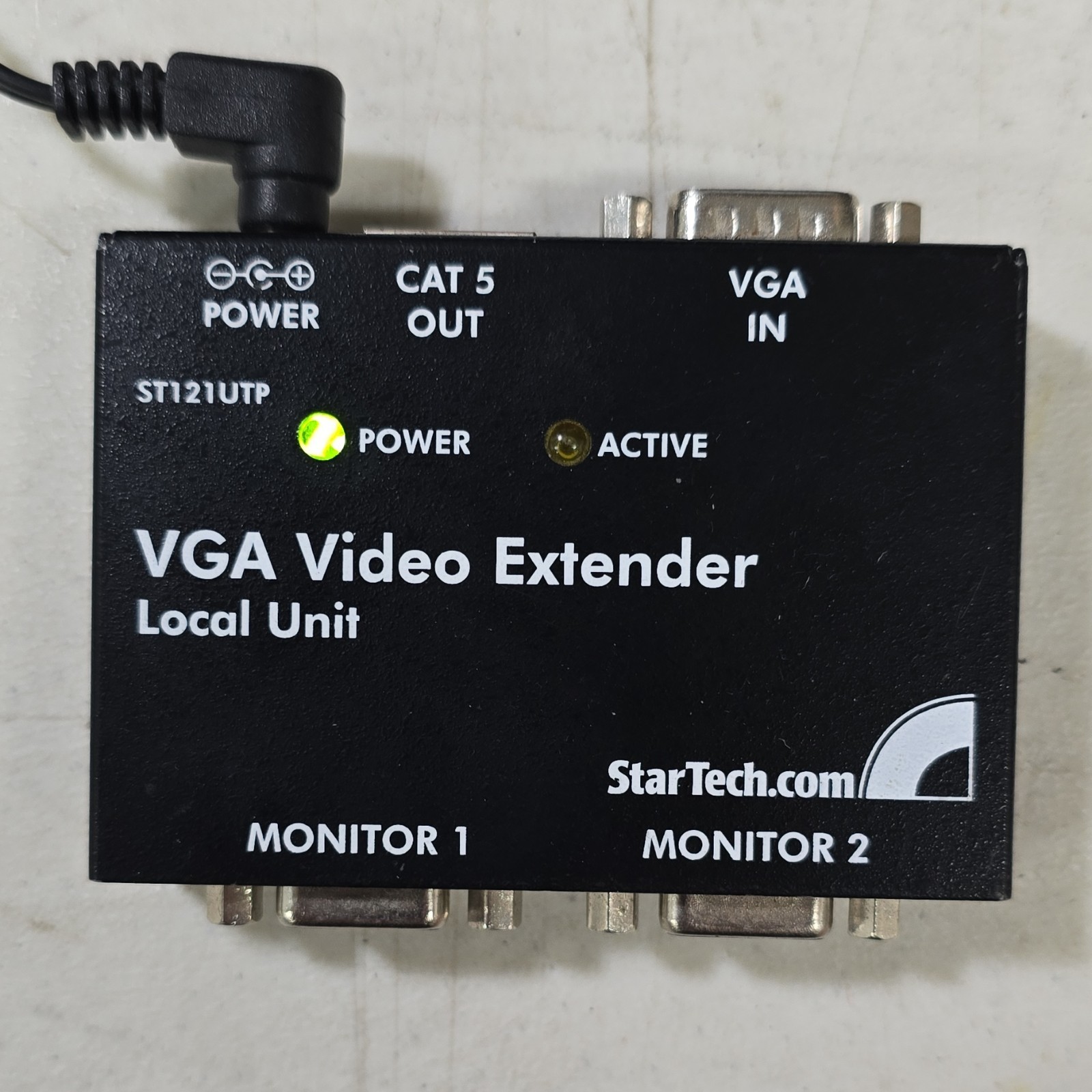 StarTech.com VGA Extender ST121UTP VGA to RJ45 1:2 Black with Power Adapter