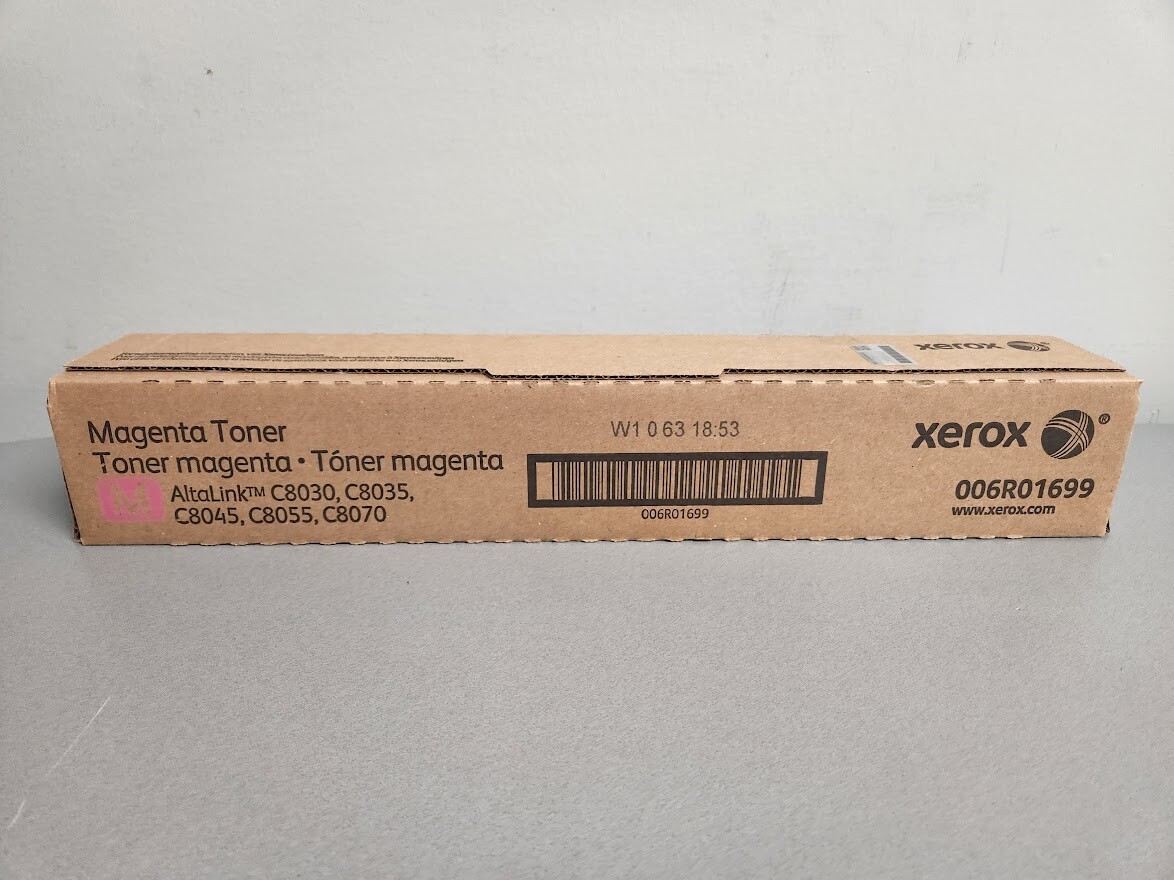Xerox 006R01699 High Yield Magenta Toner Cartridge