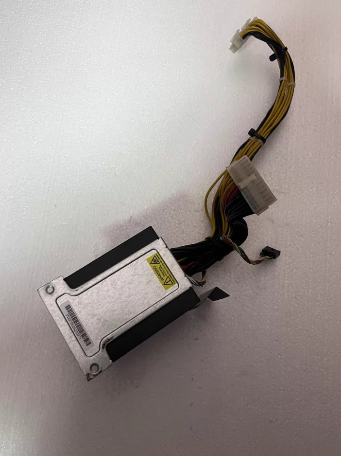 Supermicro PDB-PT827-S2488 24-Pin Special Output Power Distributor