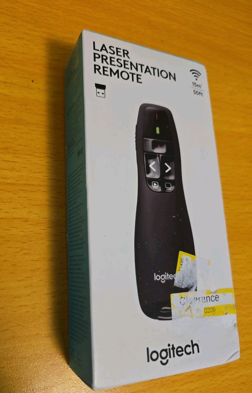 Logitech R400 Laser Presentation Remote 50 ft