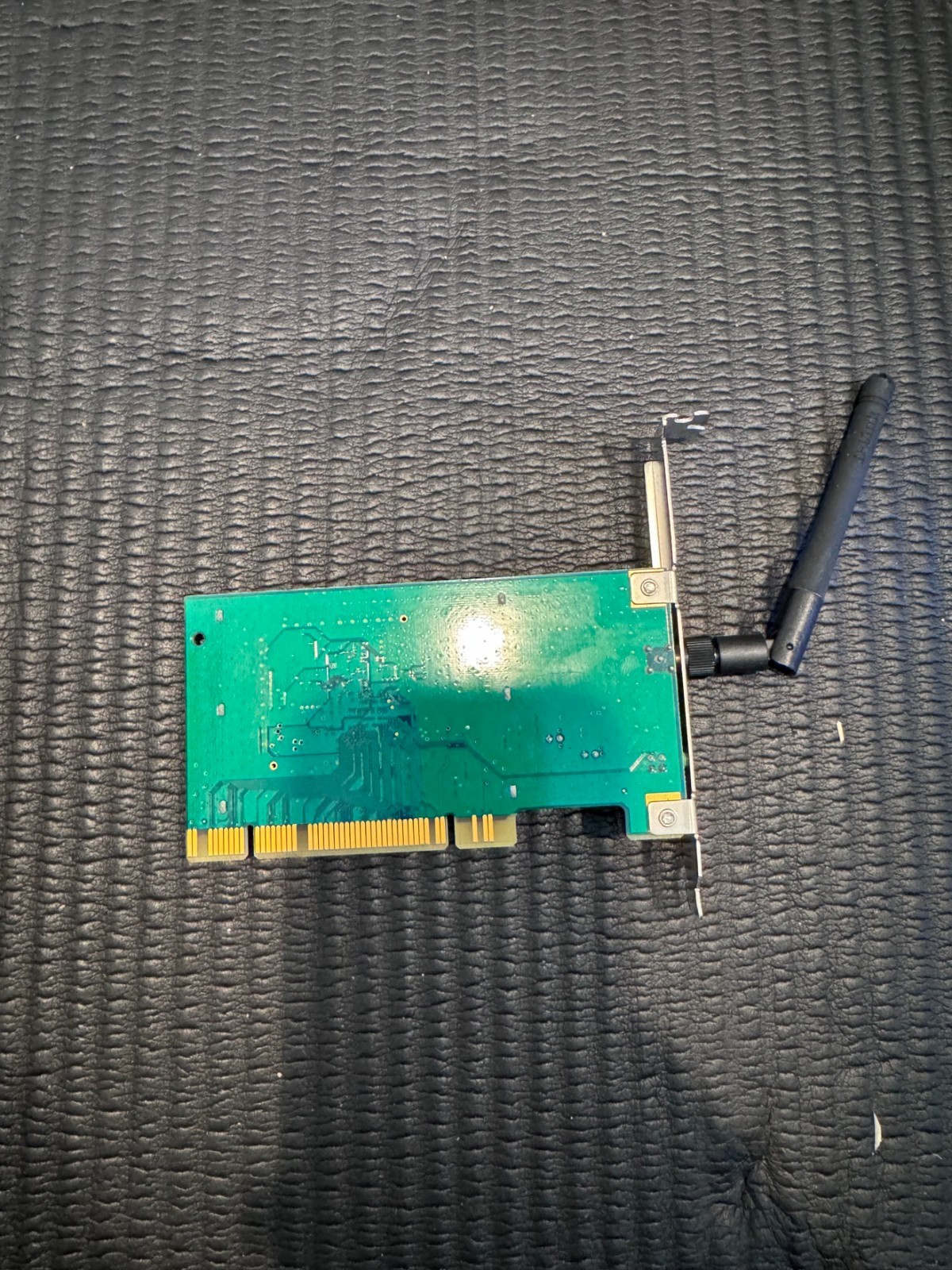 D-Link WDA-2320 RangeBooster G Wireless PCI Desktop Adapter + Antenna