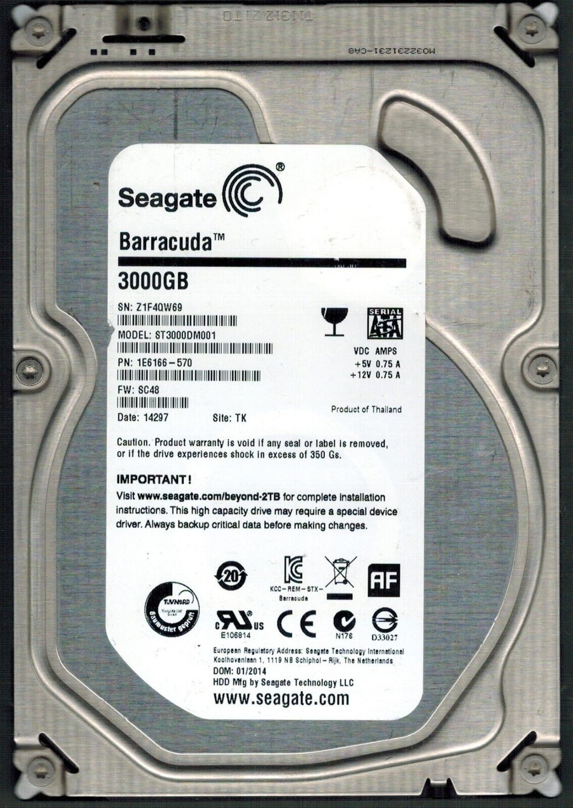 ST3000DM001 P/N: 1E6166-570 F/W: SC48 S/N: Z1F4 TK 3TB JAN 2014 SEAGATE