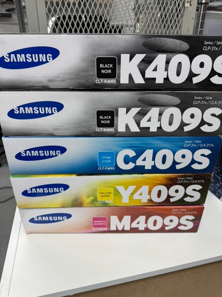 ** Set 5 NEW ** Genuine OEM Samsung CLT-C409S CLT-K09S CLT-M409S CLT-Y409S