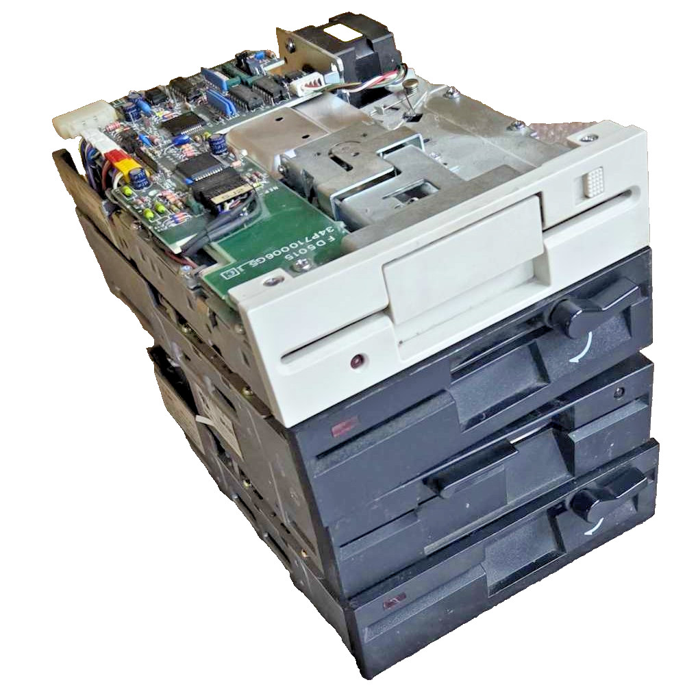 Lot of 4 360K 5.25" floppy disk drives for repair: Teac, Olivetti, Fuji Toshiba