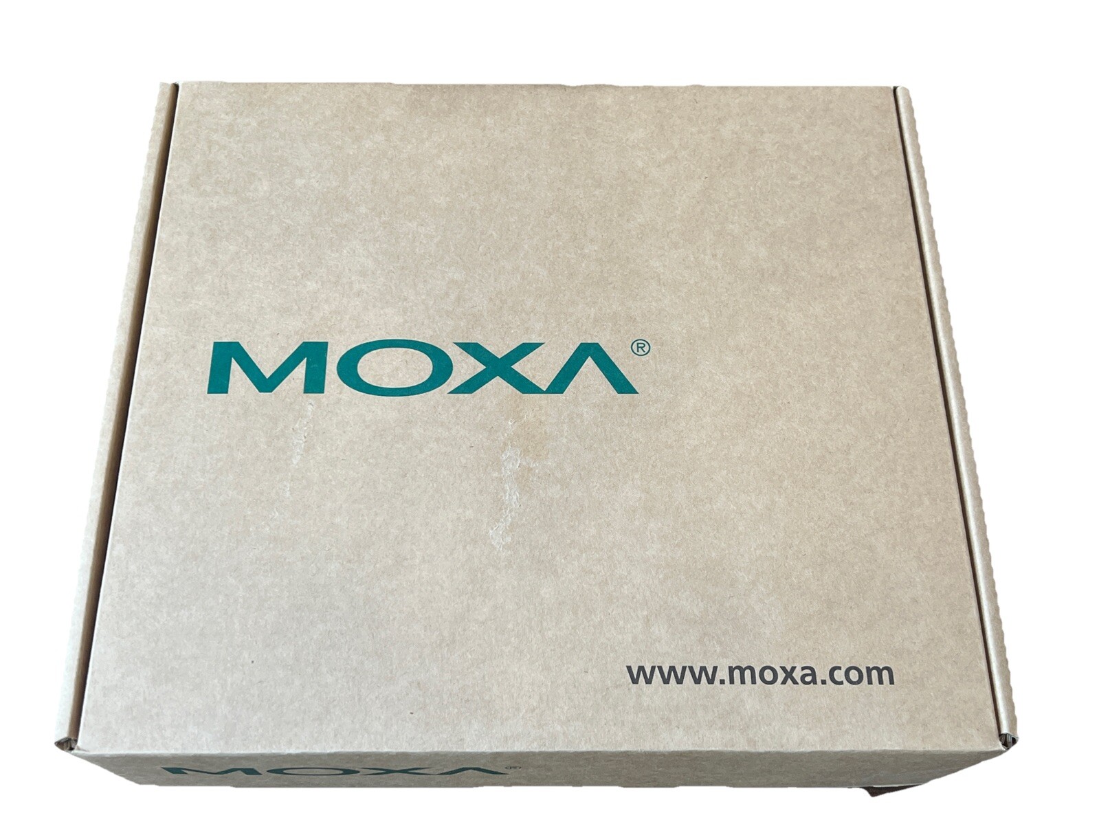 MOXA UPort 200 Series UPort 204 Industrial grade 4-Ports Entry-level USB Hub NEW