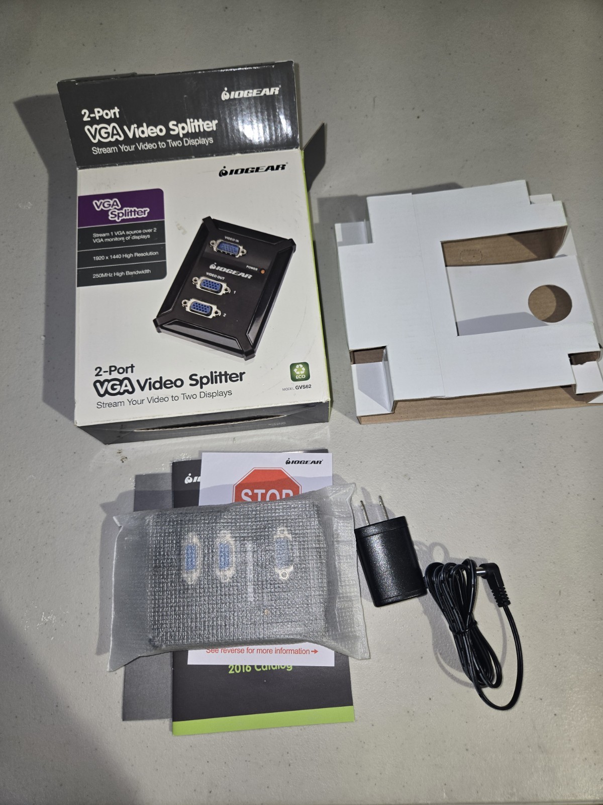 IOGEAR 2-PORT VGA VIDEO SPLITTER GVS62