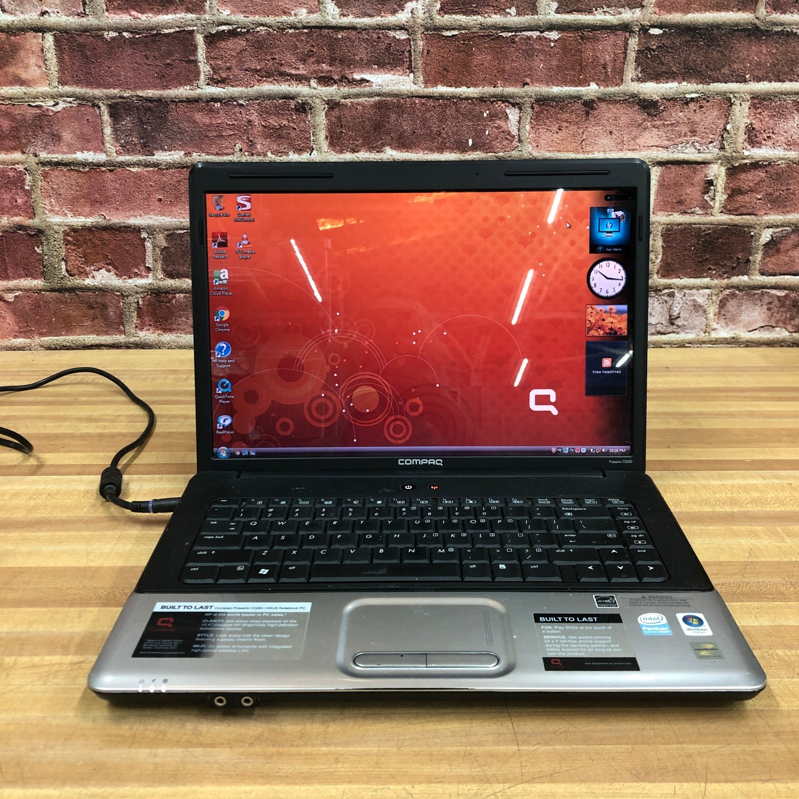 Compaq Presario Retro Gaming Laptop Pentium D 2.00GHz 2GB RAM (Windows Vista)