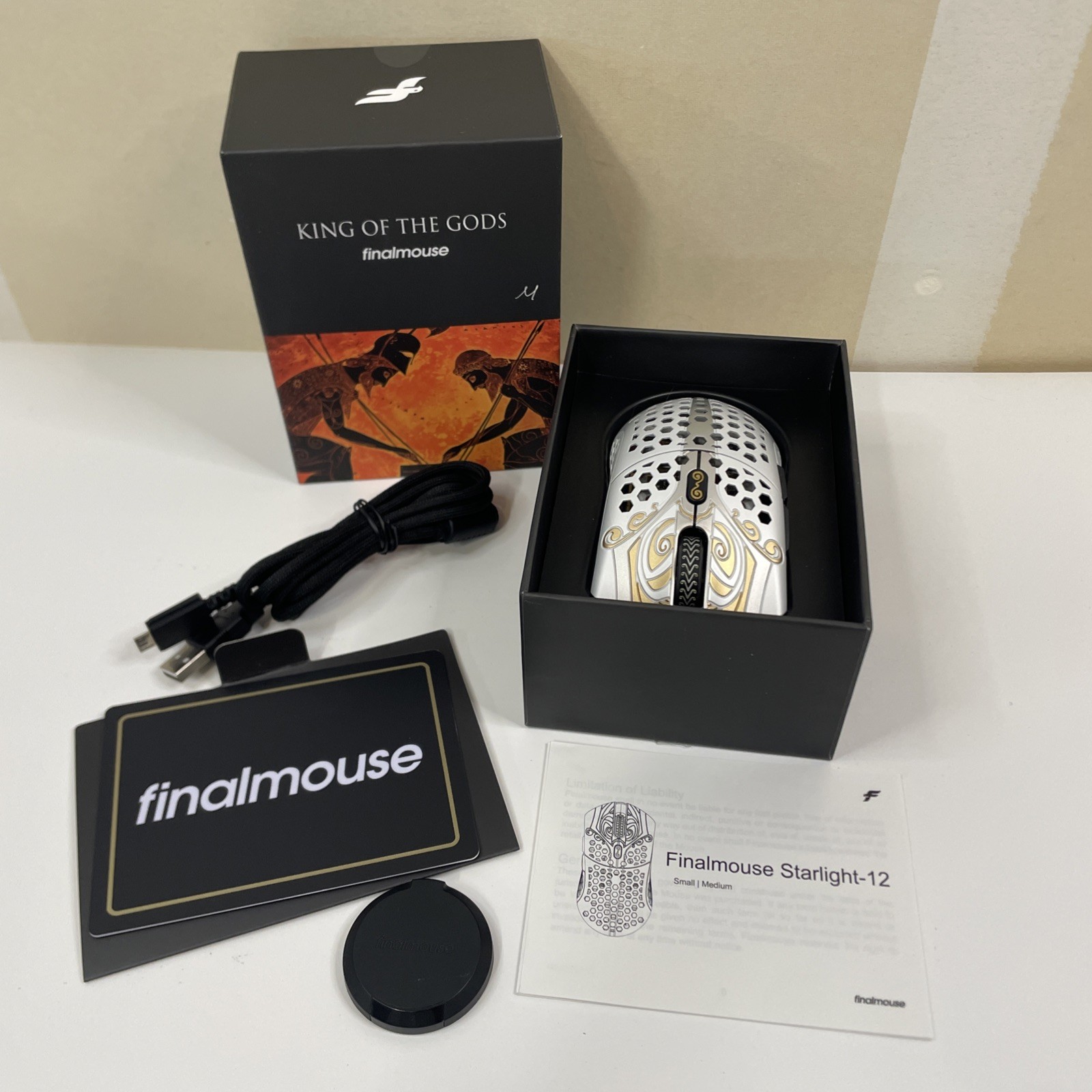 Finalmouse Starlight-12 Zeus White/Gold Medium Wireless Gaming Mouse Used