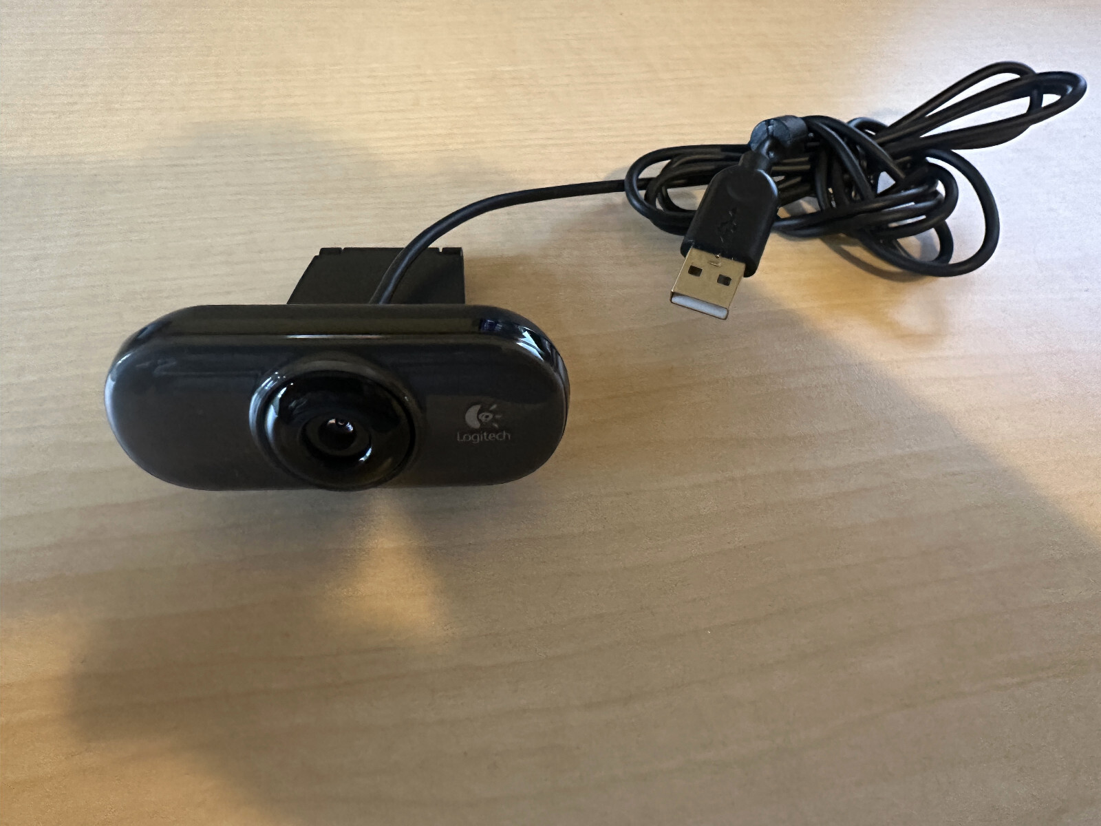 Logitech C210 Web Cam Model V-U0019  1.3MP 640x480 USB Video Camera