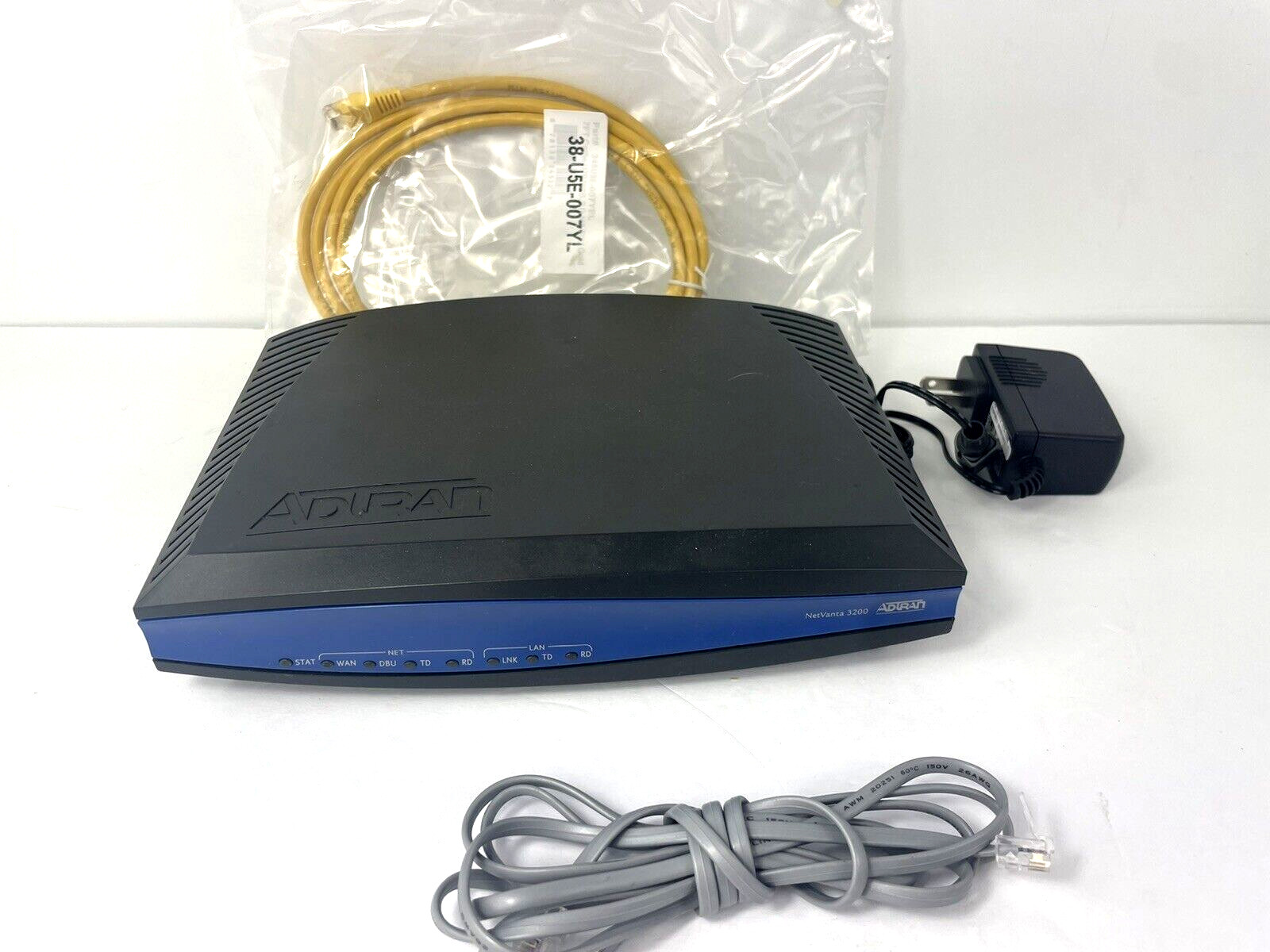 Adtran 1203860G1 NetVanta 3200 Wired Router With Power Cords Great Working Condi